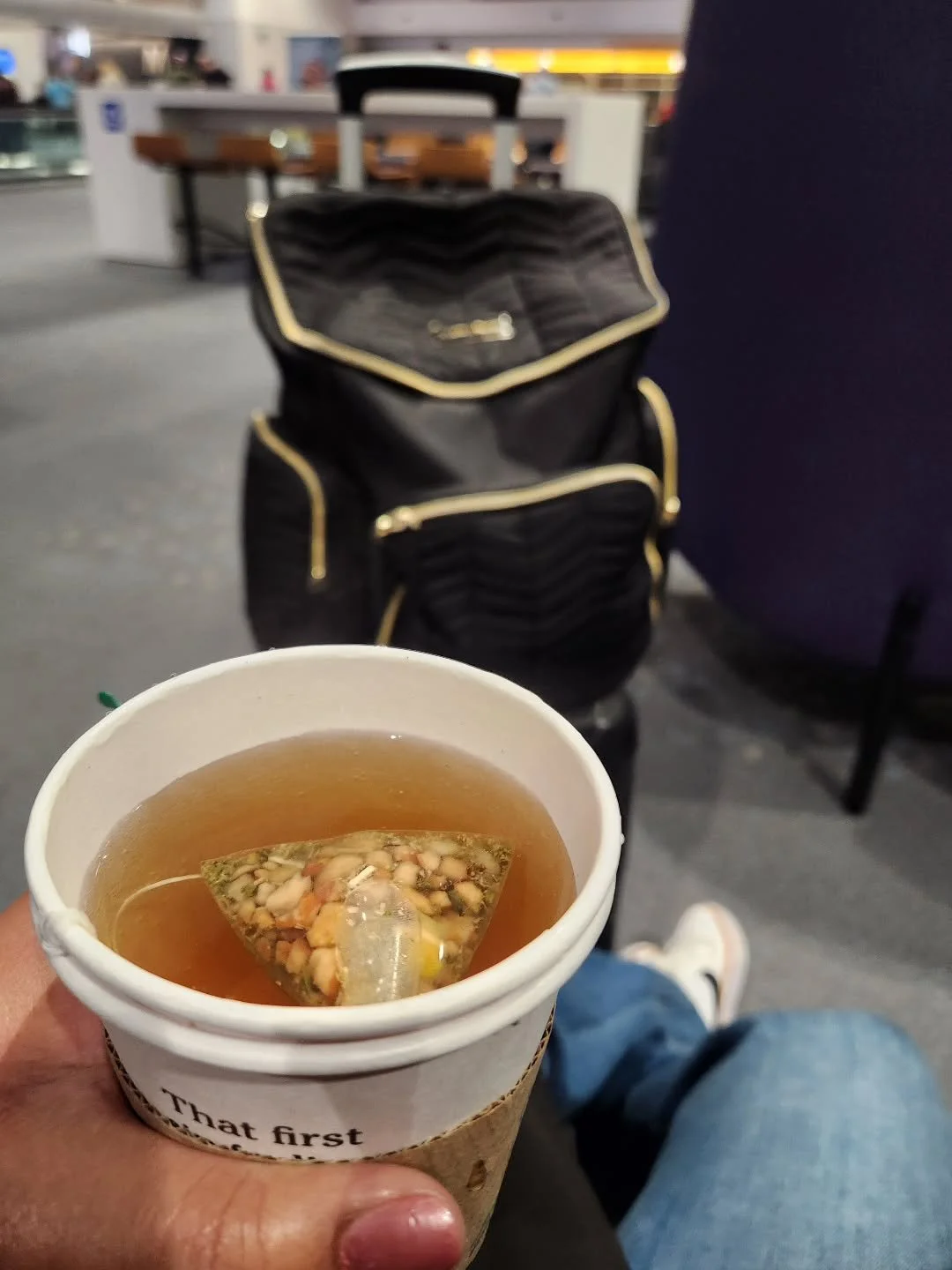 Late night travels.
#chamomilejoy