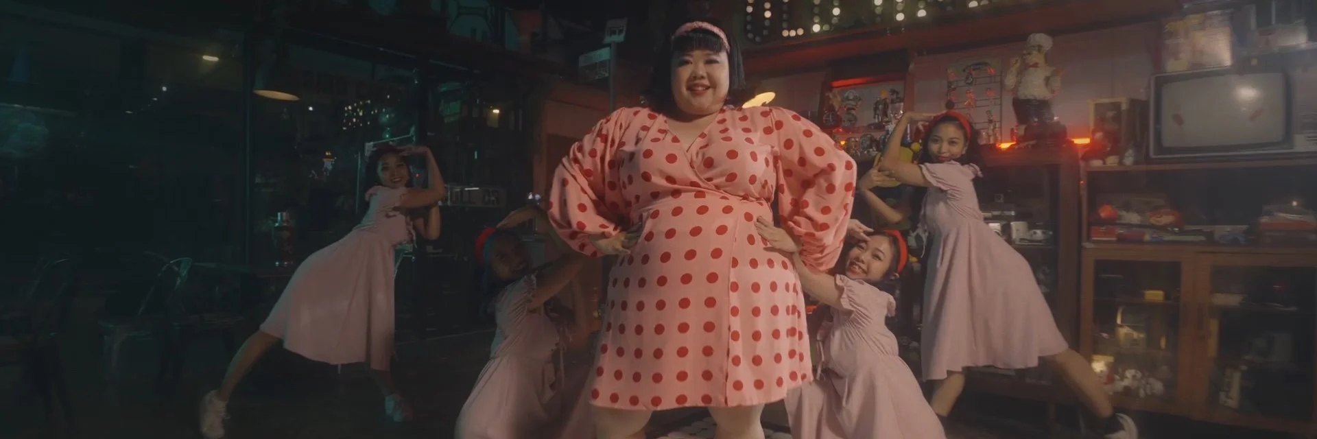 I am Xixi Music Video