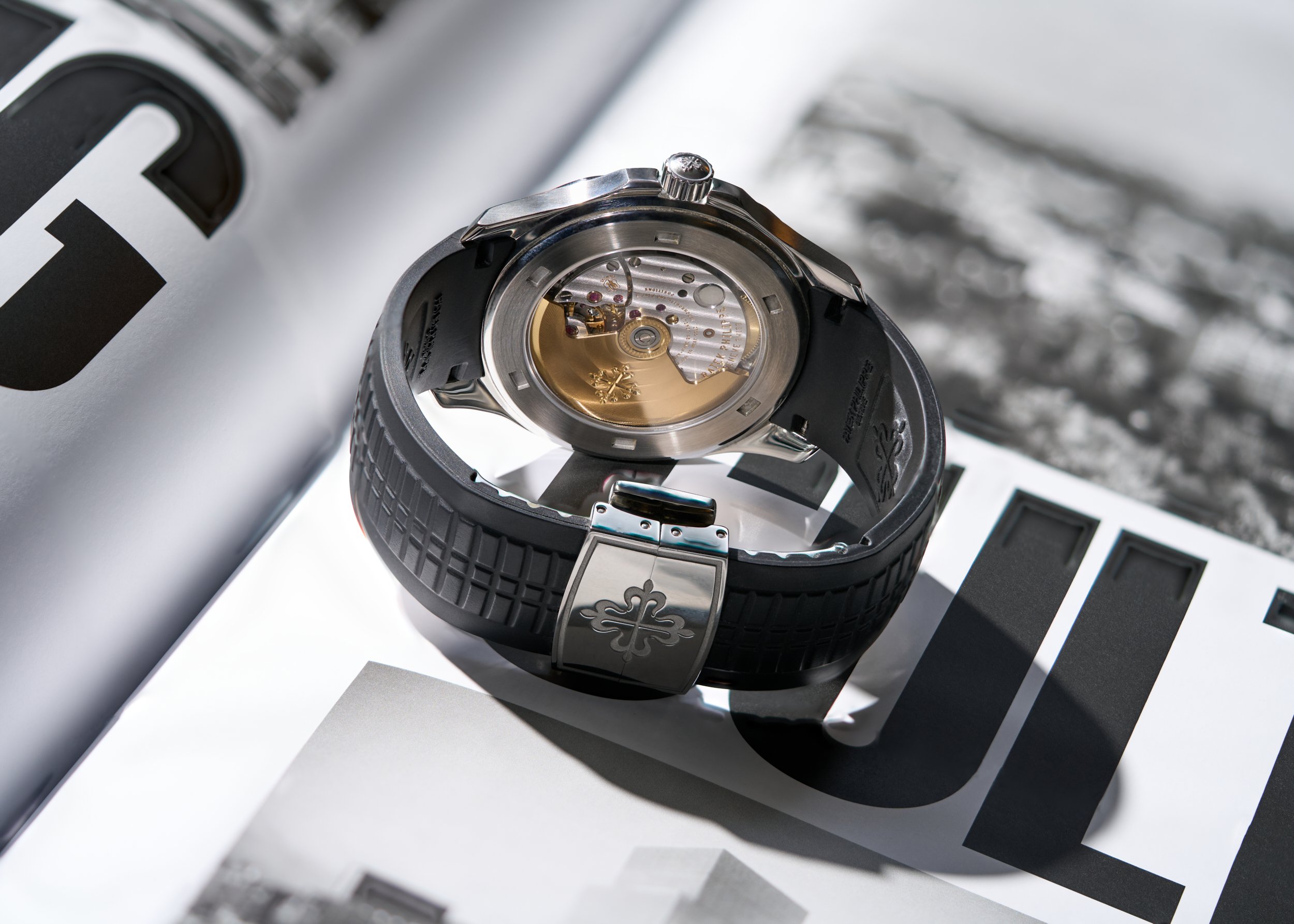 PP941 2008 Patek Philippe Aquanaut 5165A-8.jpg