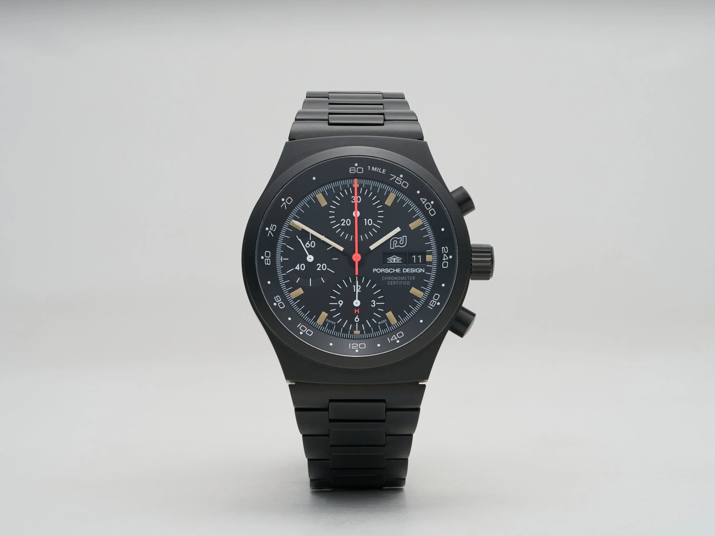 PD879 Porshe Design Hodinkee Chronograph 16041-1.jpg