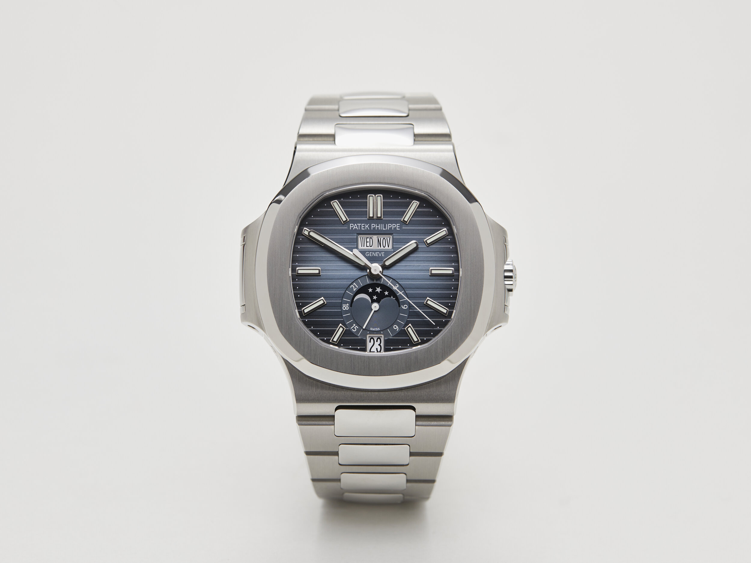 Patek Philippe Nautilus “Annual Calendar” 