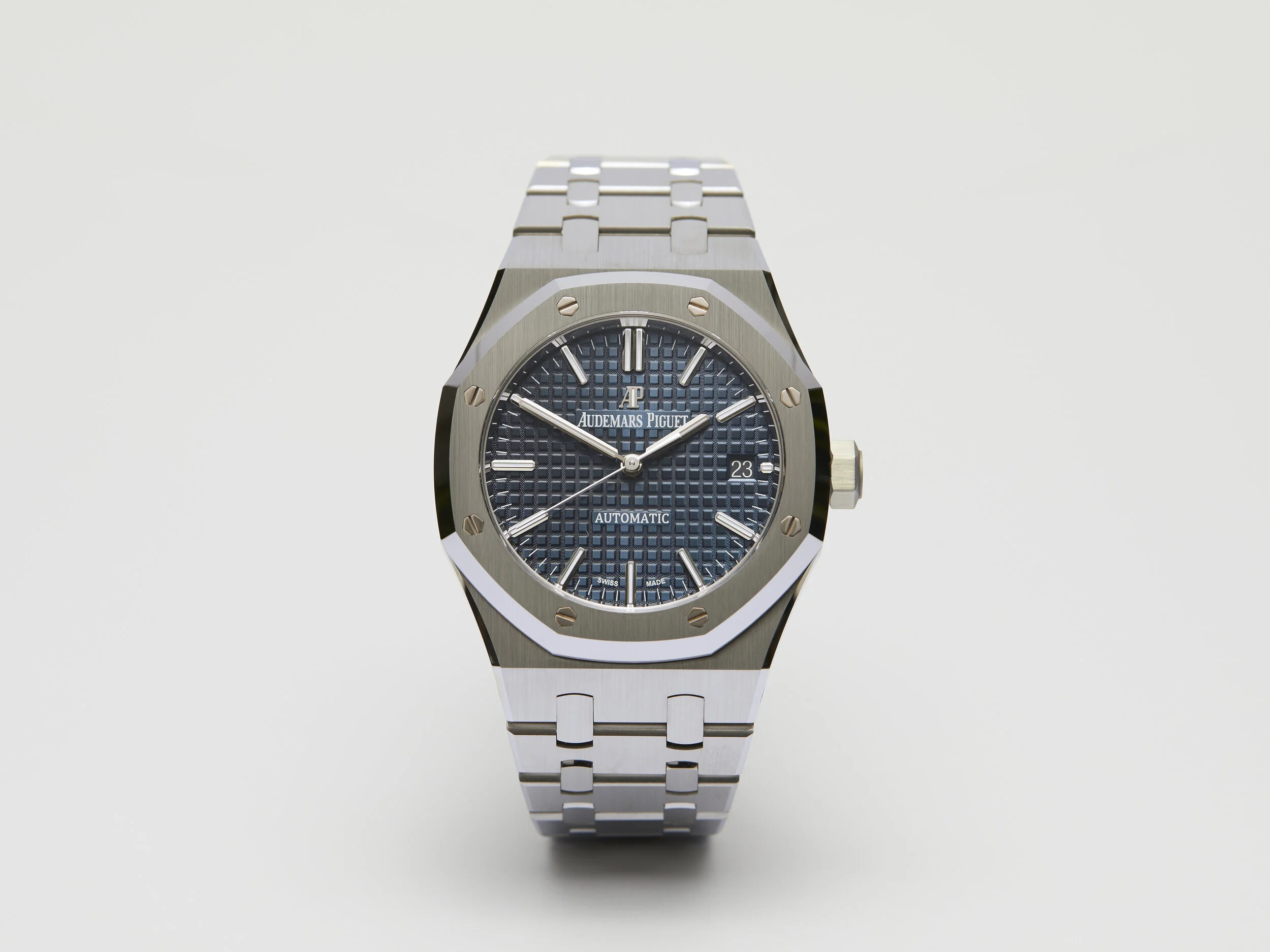 Audemars Piguet Royal Oak “Boutique Blue” 