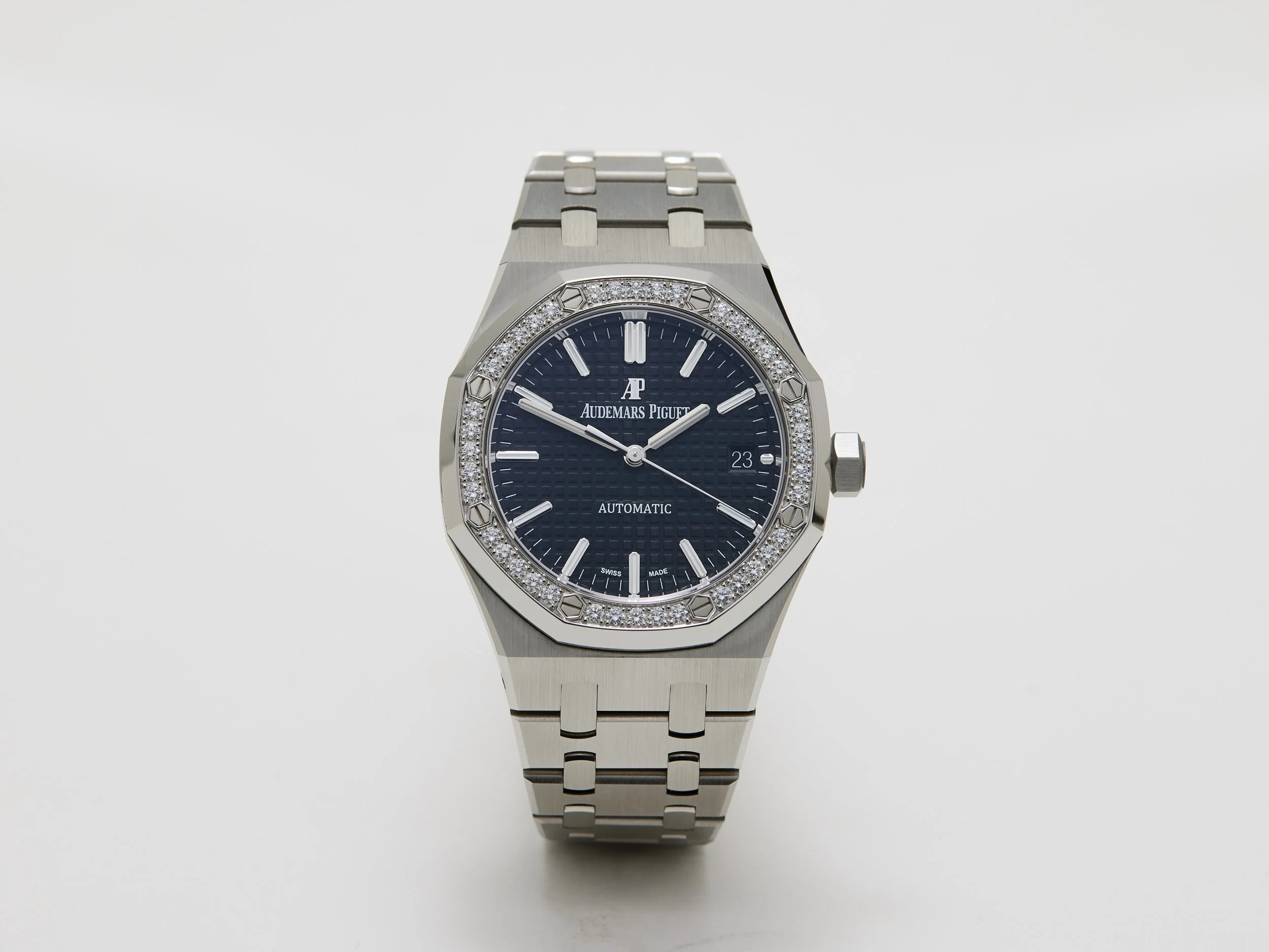 Audemars Piguet Royal Oak “Unisex 37mm”