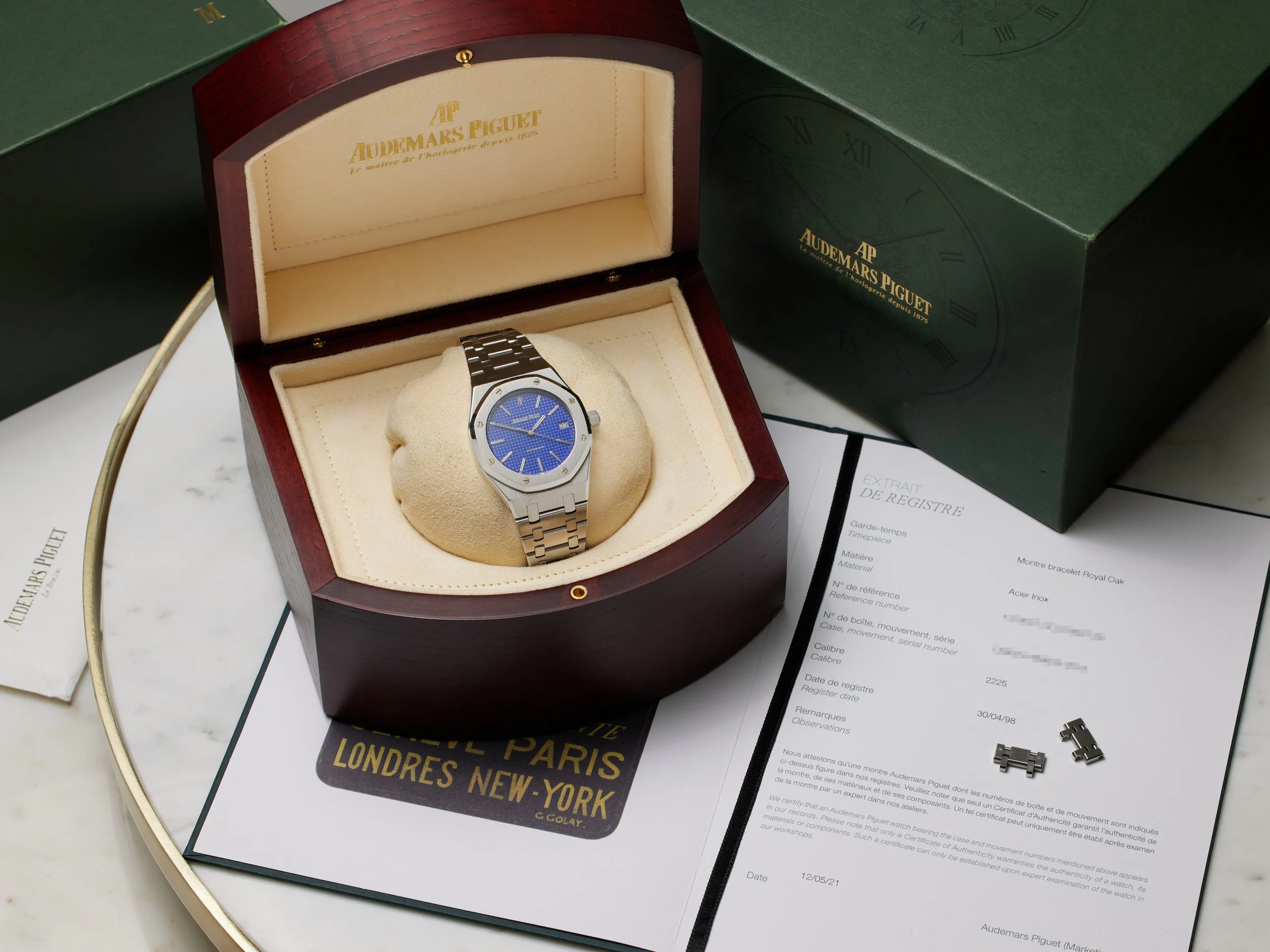 AP ROYAL OAK BLUE_5XX_05.jpg