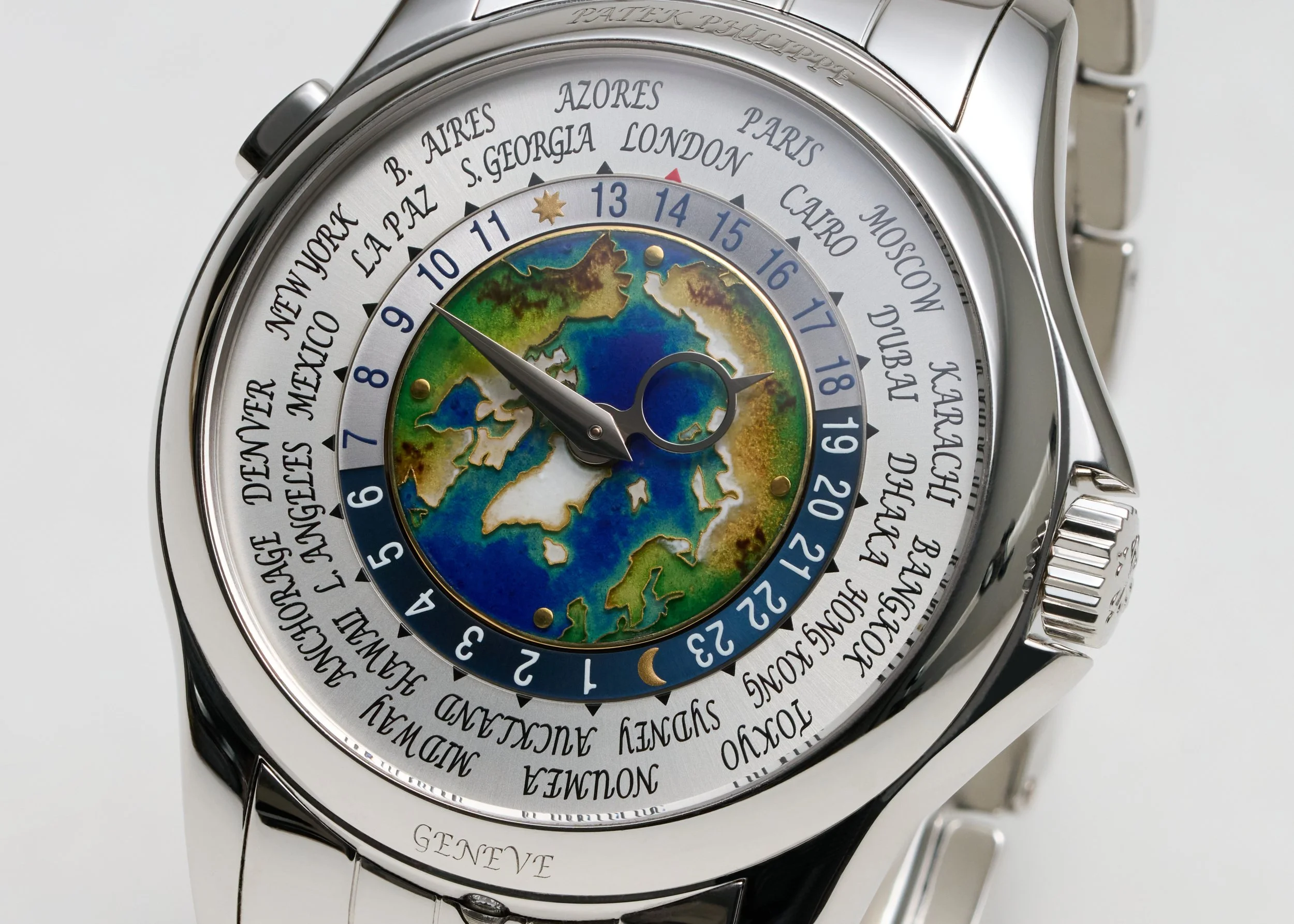 894 Patek Philippe World Time 5131 1P-001-3.jpg