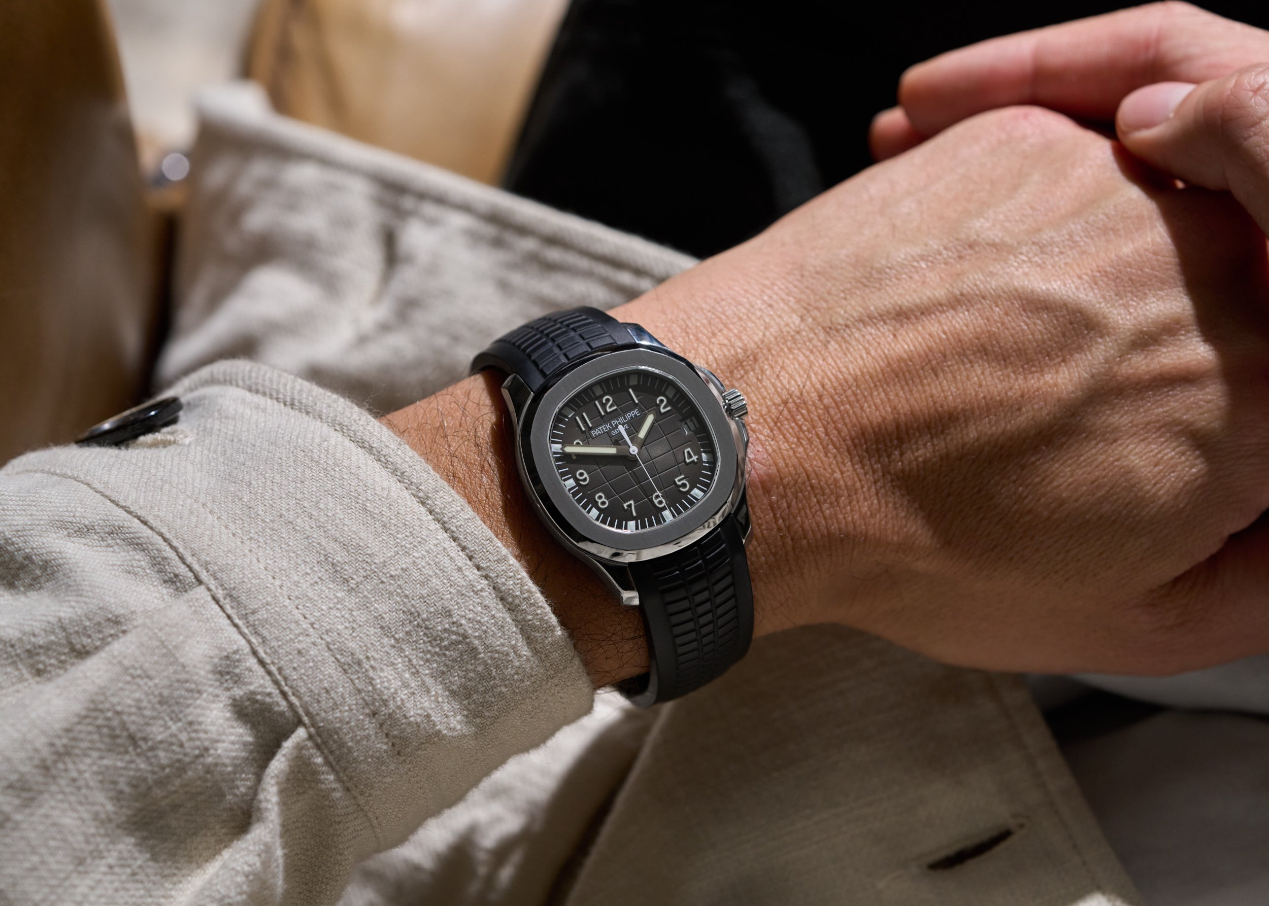 PP941 2008 Patek Philippe Aquanaut 5165A-10.jpg