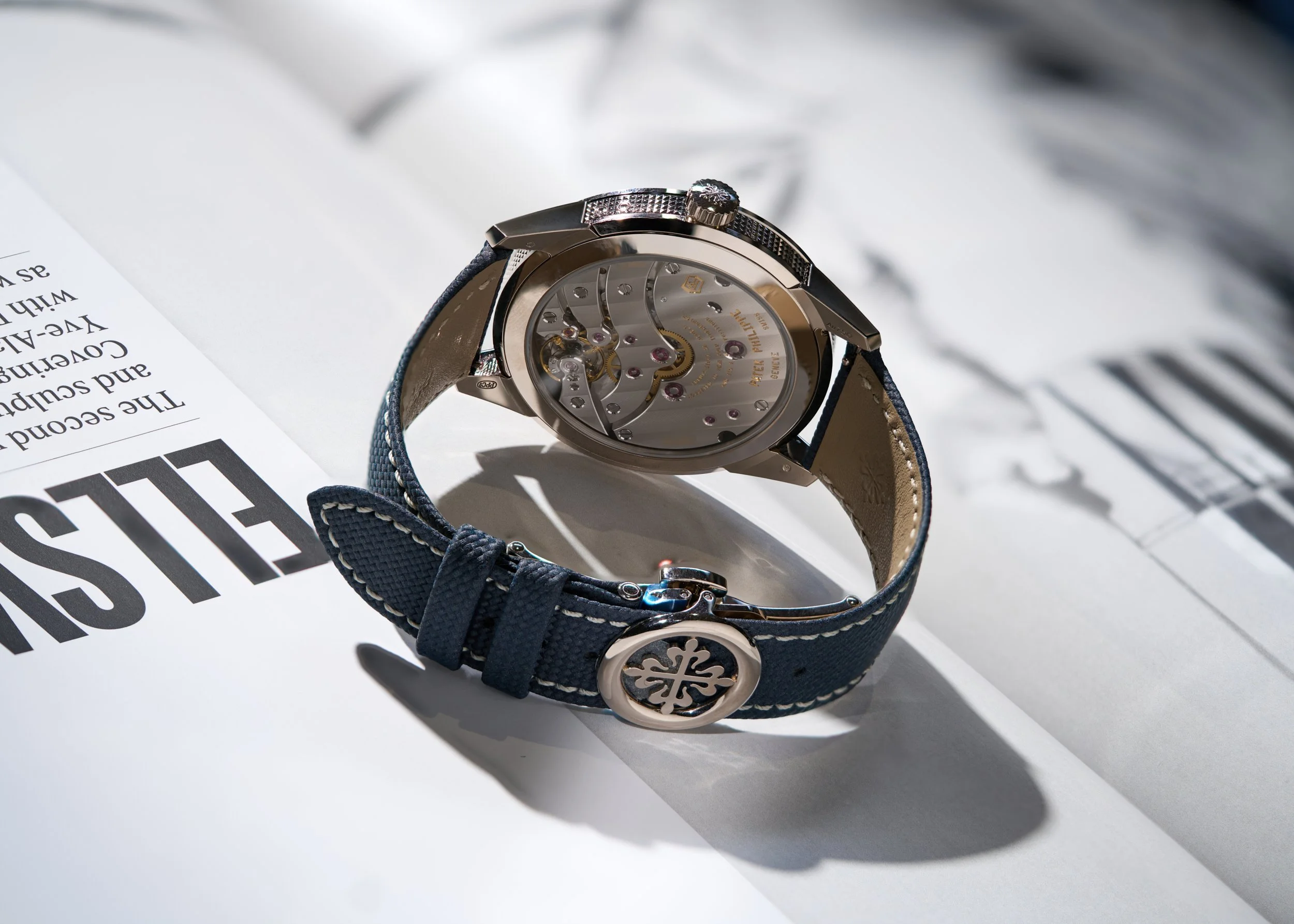 PP948 Patek Philippe 5328G-001-8.jpg