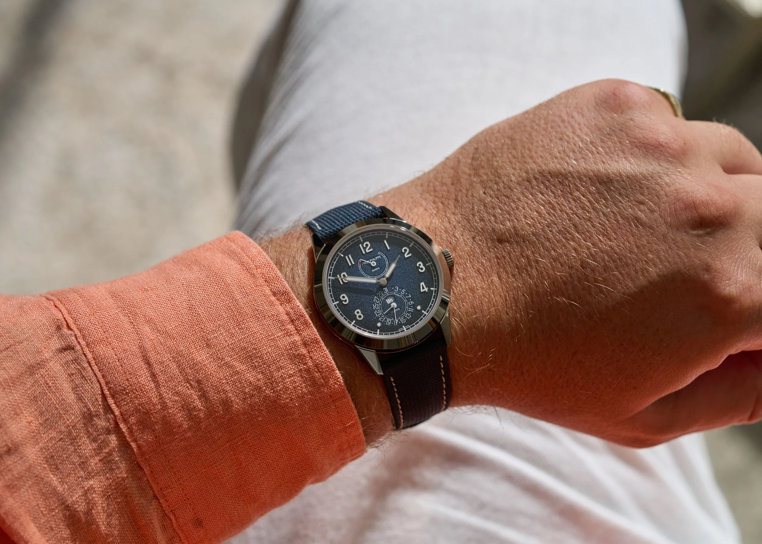 PP948 Patek Philippe 5328G-001-10.jpg