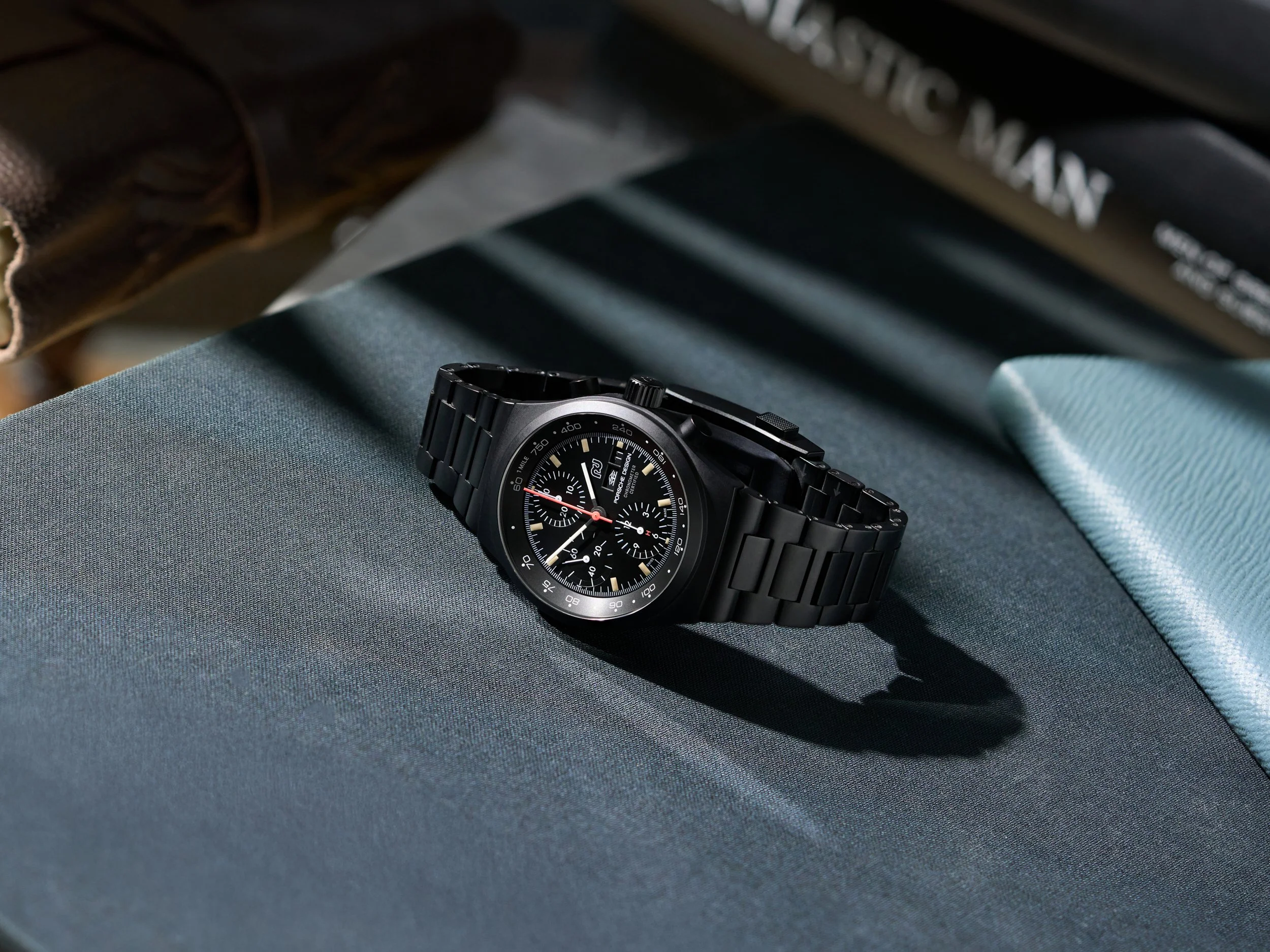 PD879 Porshe Design Hodinkee Chronograph 16041-8.jpg