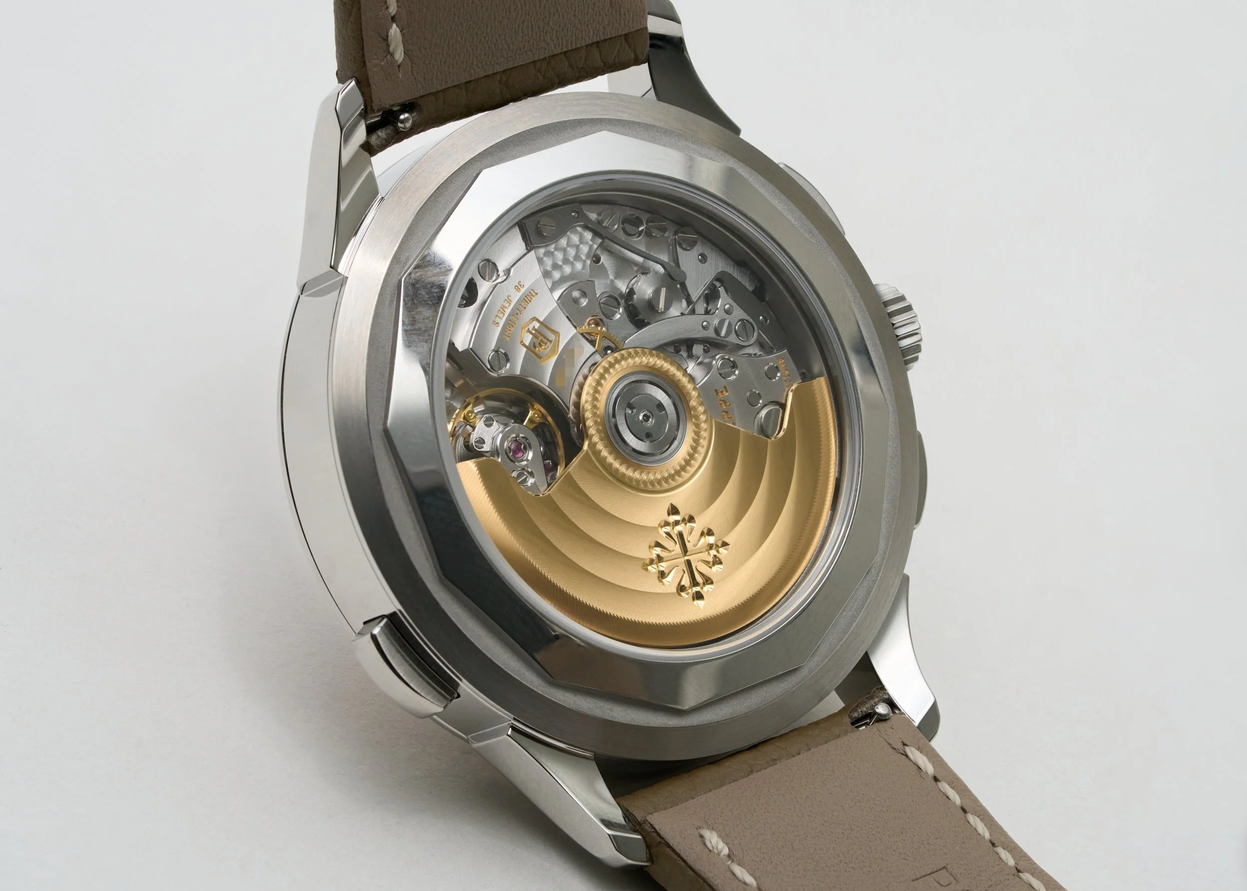 PP923 Patek World Time Chronograph 5935A-001-5.jpg