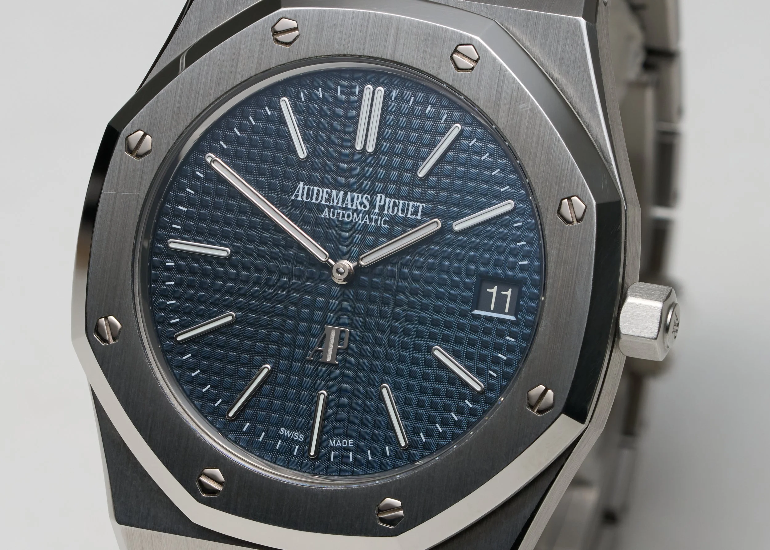 AP942 Audemars Piguet Royal Oak Ref. 15202ST-3.jpg