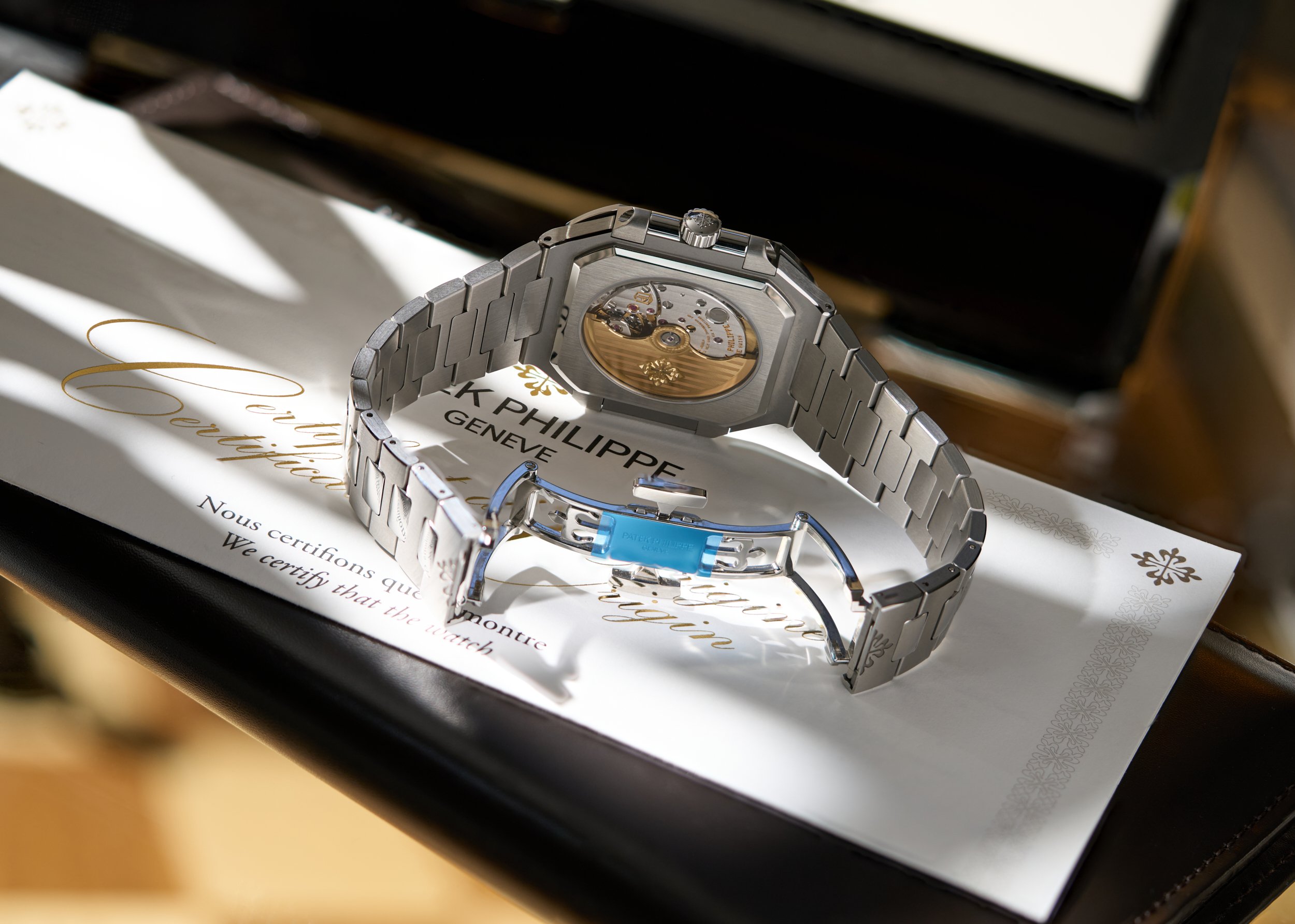 PP913 Patek Philippe Cubitus 5821A-9.jpg
