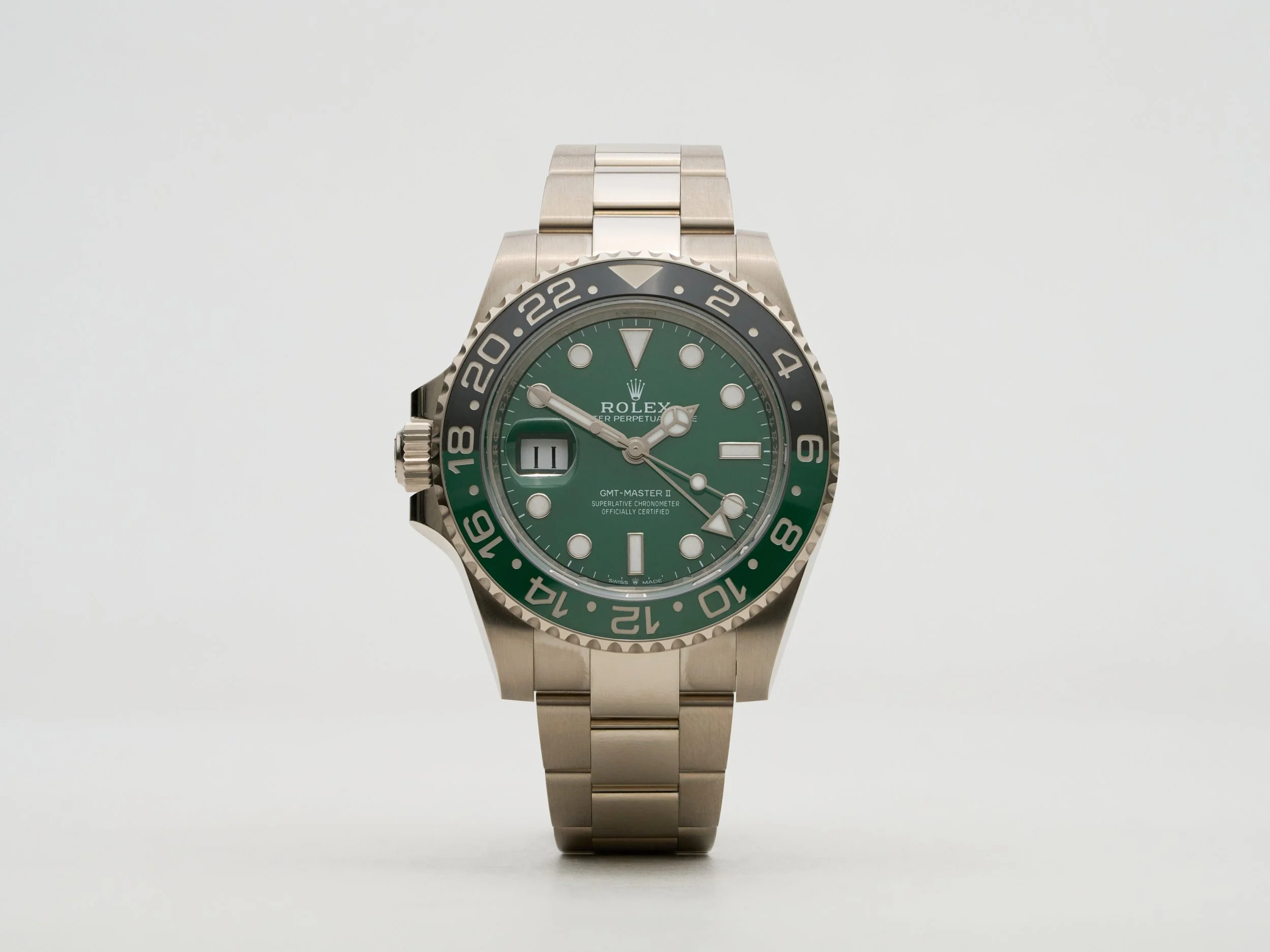RX864 Rolex GMT White Glold Lefty Green Dial-1.jpg