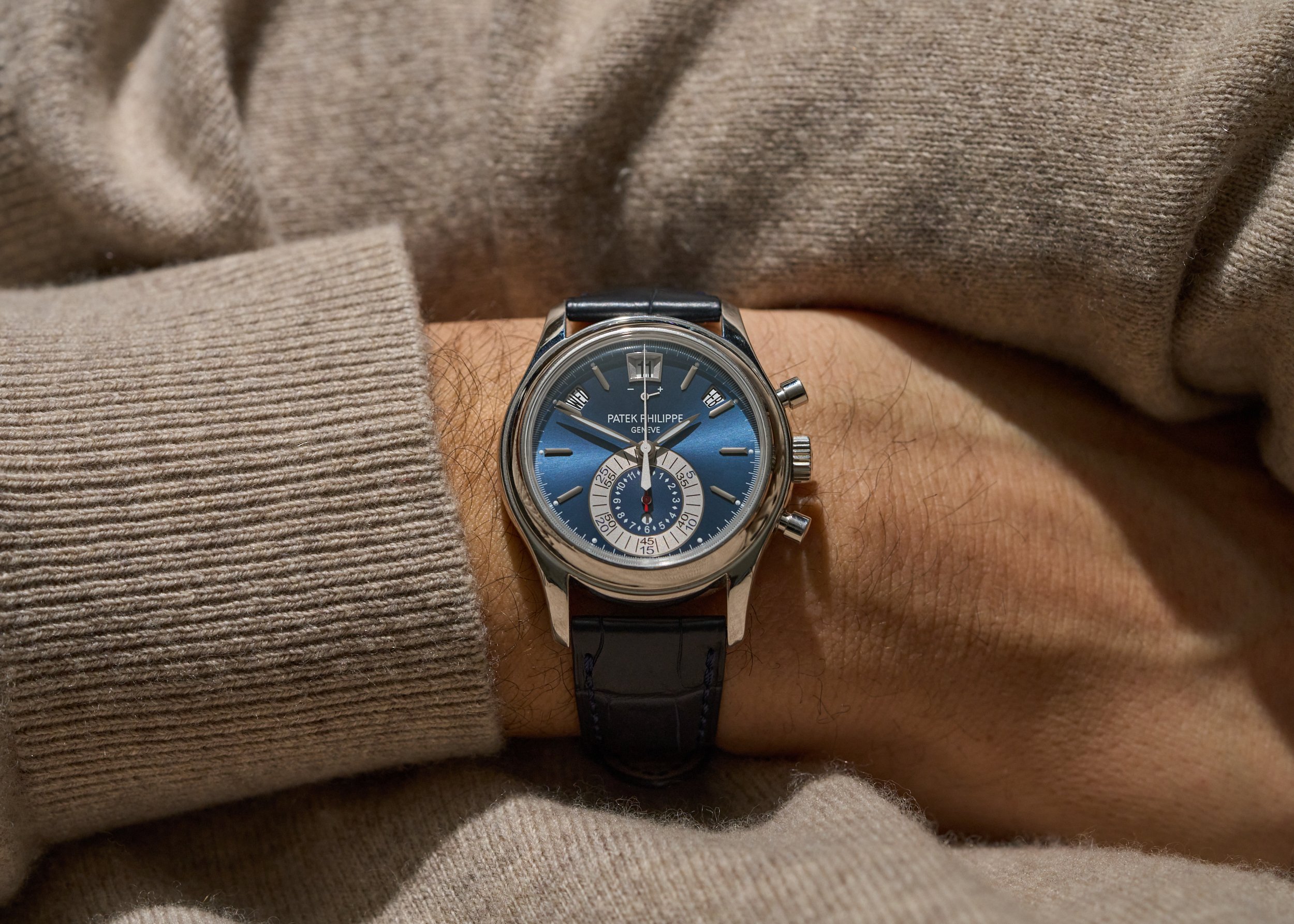 PP900 Patek Phillipe Annual Calendar Chronograph 5960P-015-14.jpg