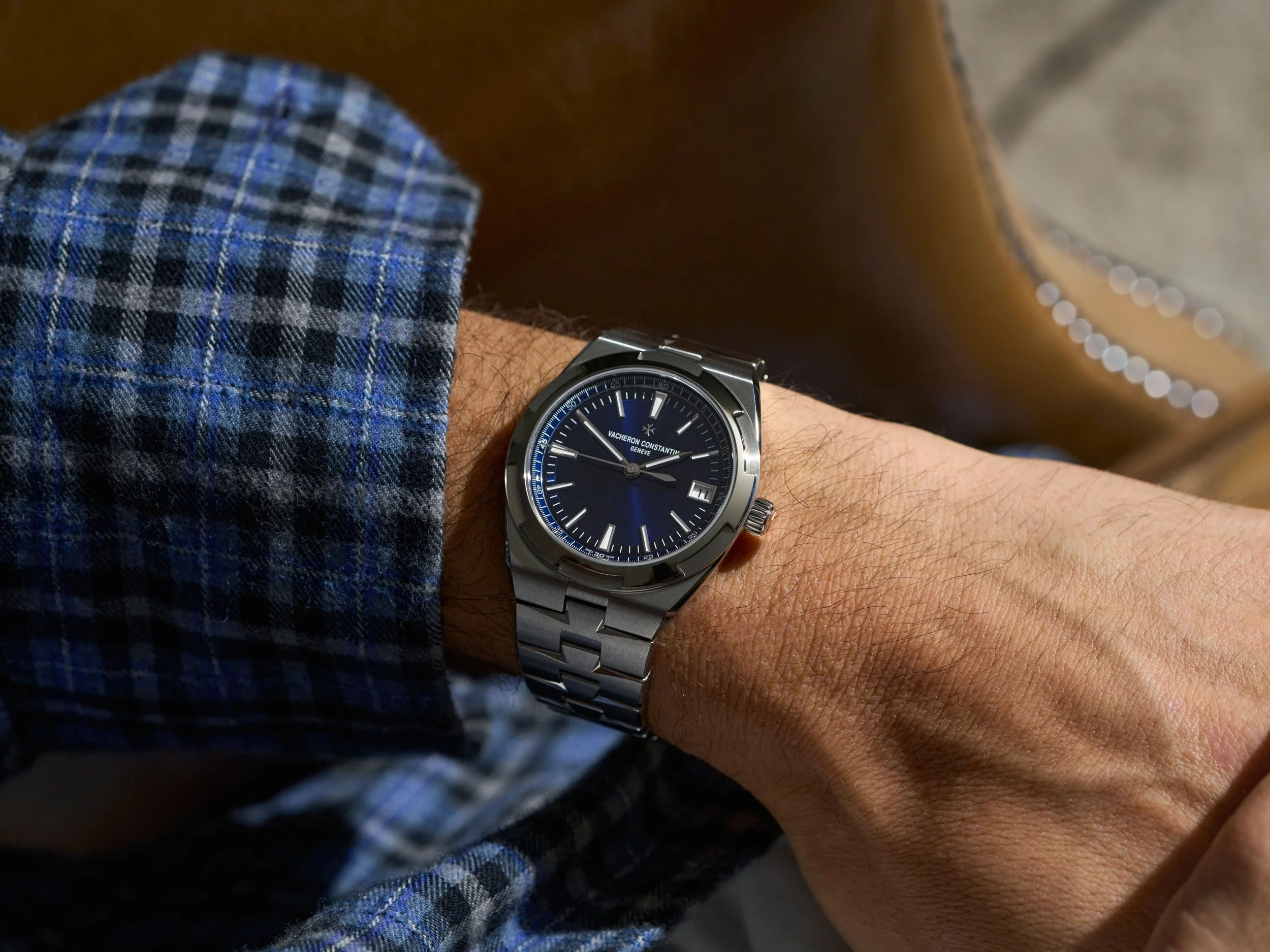VC875 Vacheron Constantin Overseas Blue Dial 4520V-11.jpg