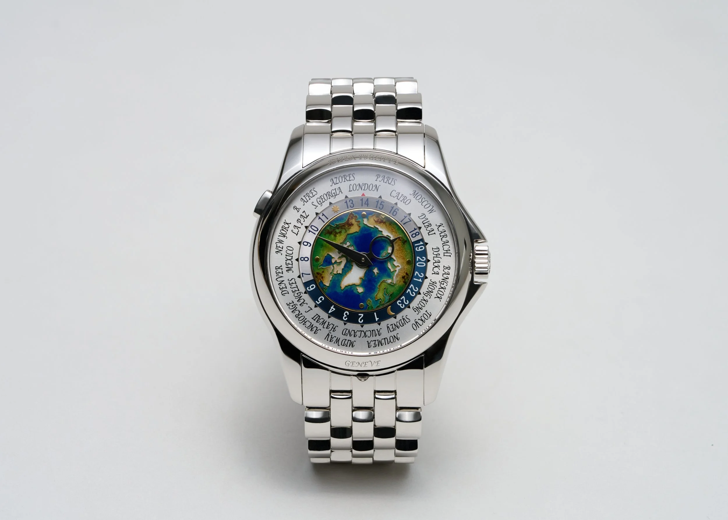 894 Patek Philippe World Time 5131 1P-001-1.jpg