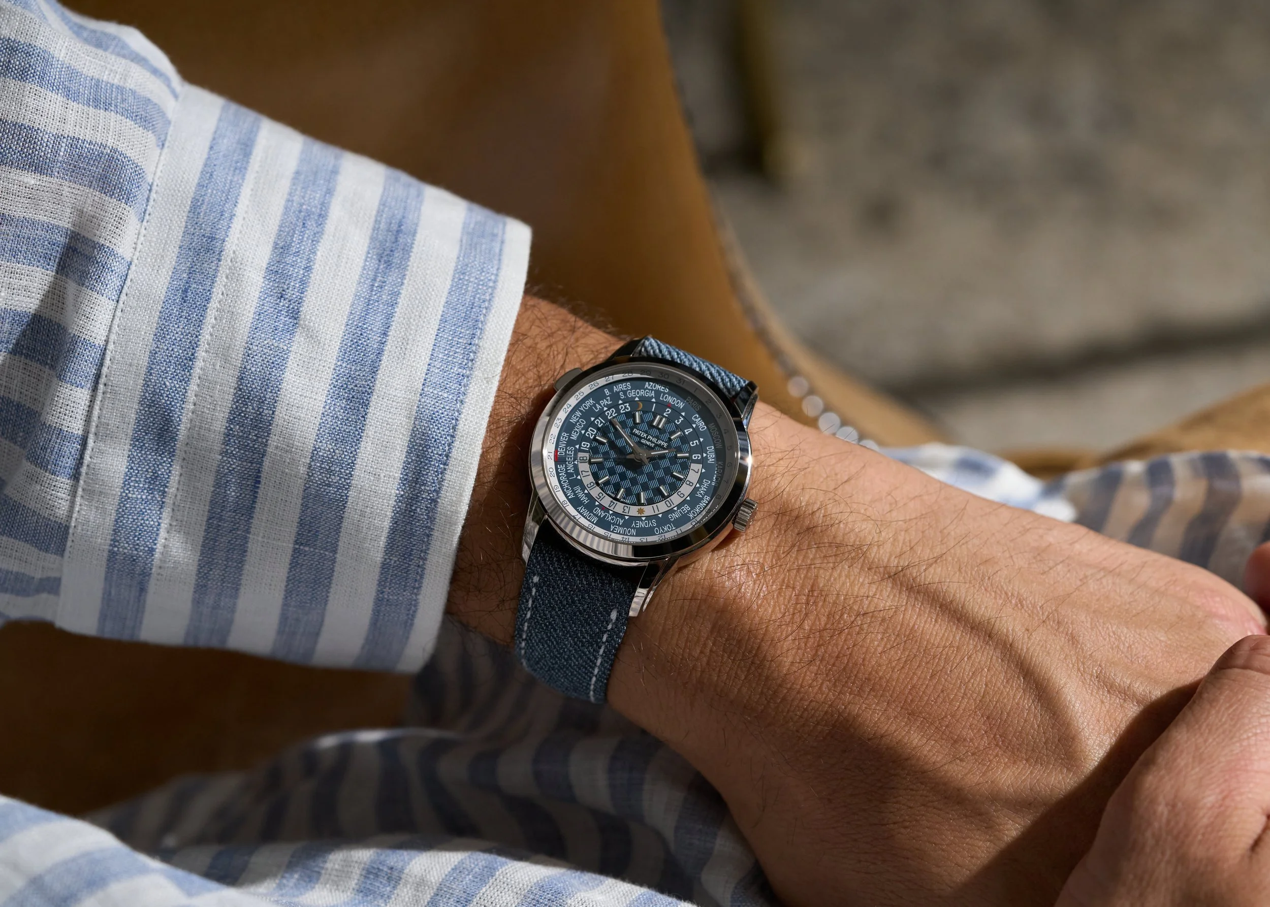 PP945 Patek Philippe Complications World Time 5330G-12.jpg