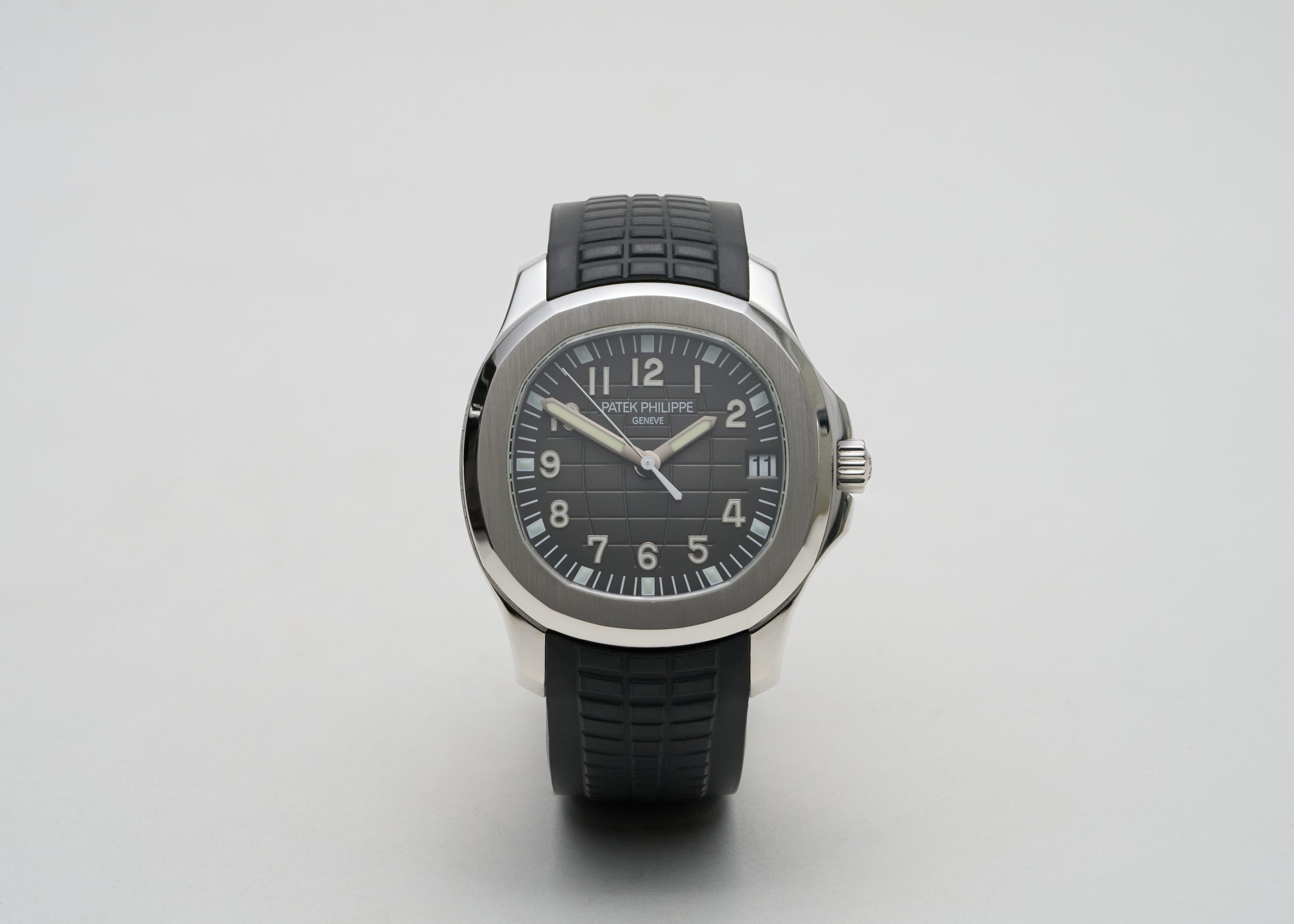 PP941 2008 Patek Philippe Aquanaut 5165A-1.jpg