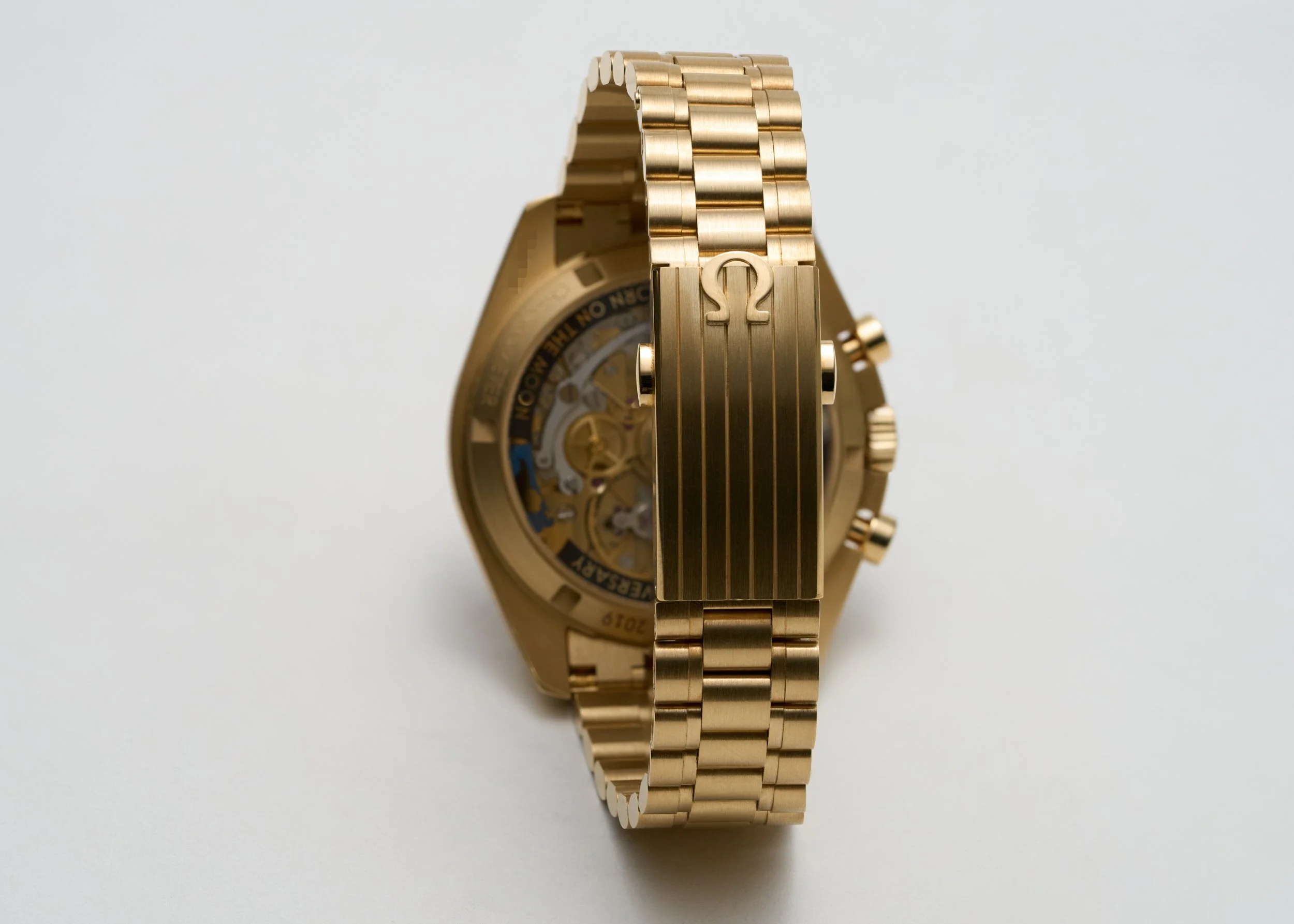 OM940 Omega Speedmaster Apollo 50th Anniversary Limited Edition-4.jpg
