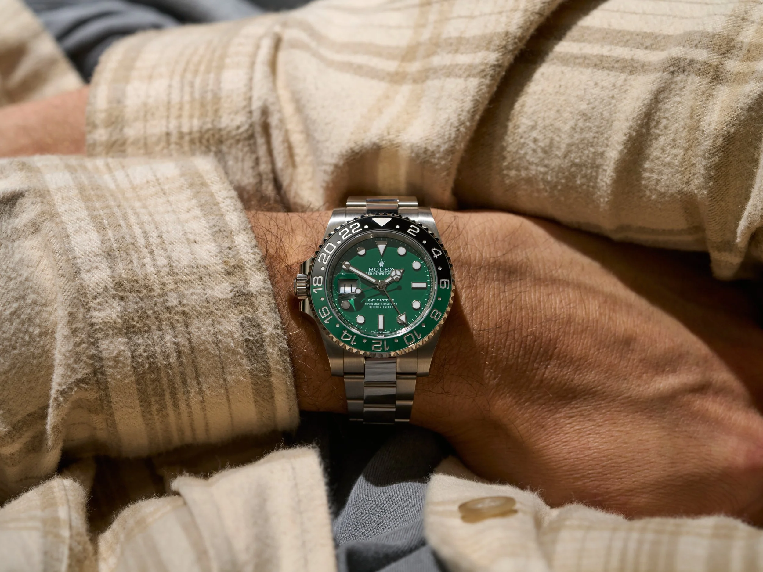 RX864 Rolex GMT White Glold Lefty Green Dial-12.jpg