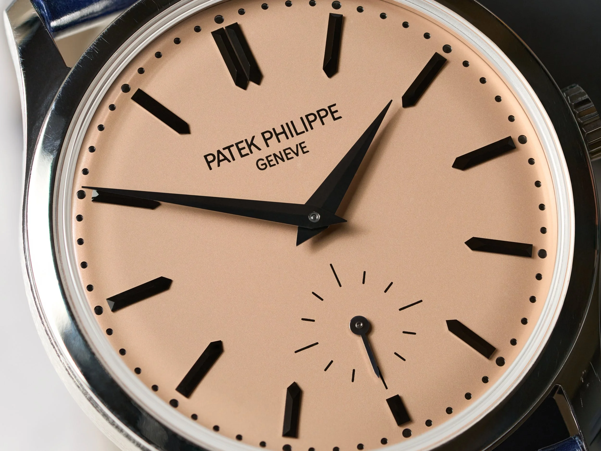 PP868 Patek Philippe Calatrava 6196P-9.jpg
