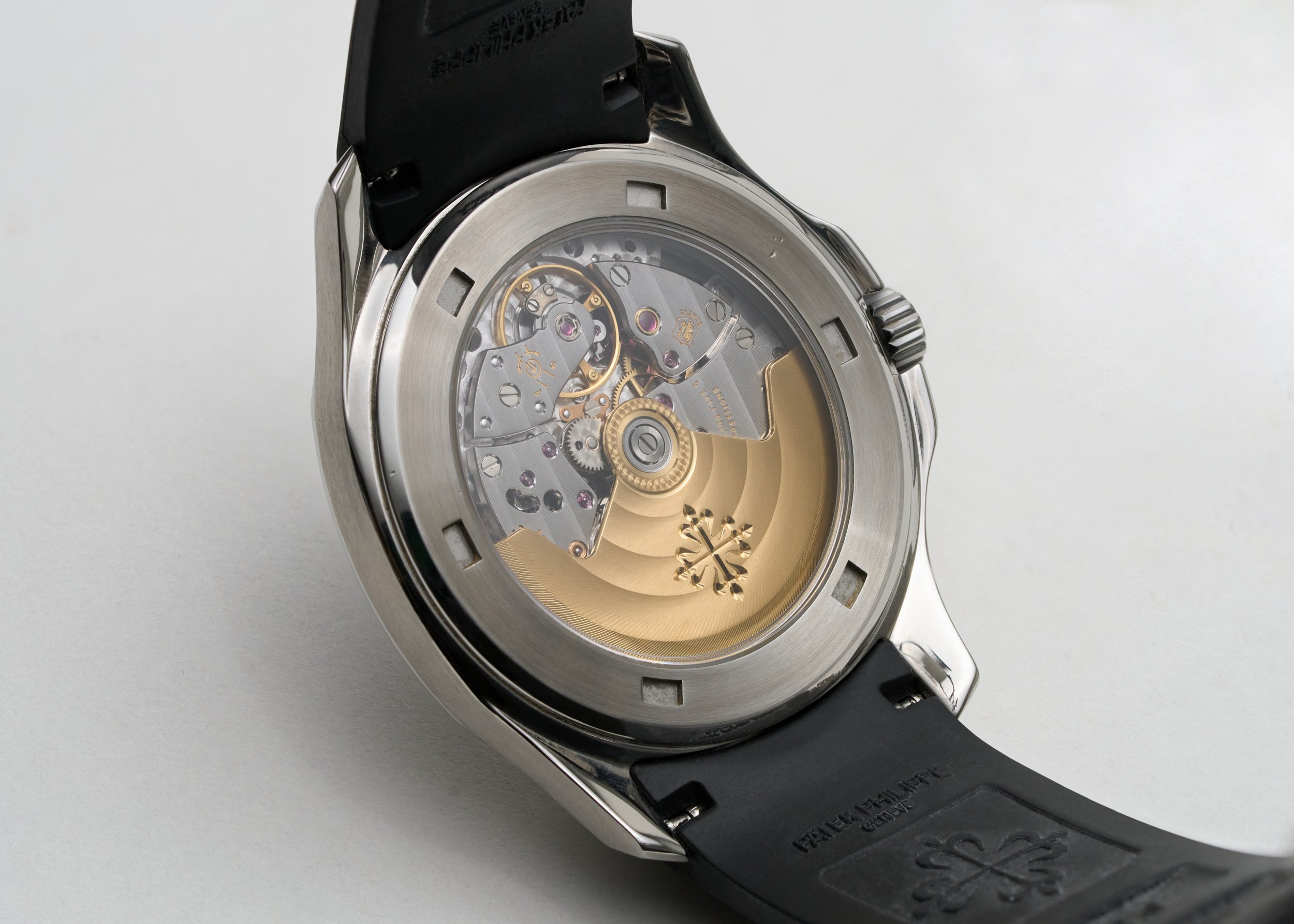 PP941 2008 Patek Philippe Aquanaut 5165A-5.jpg