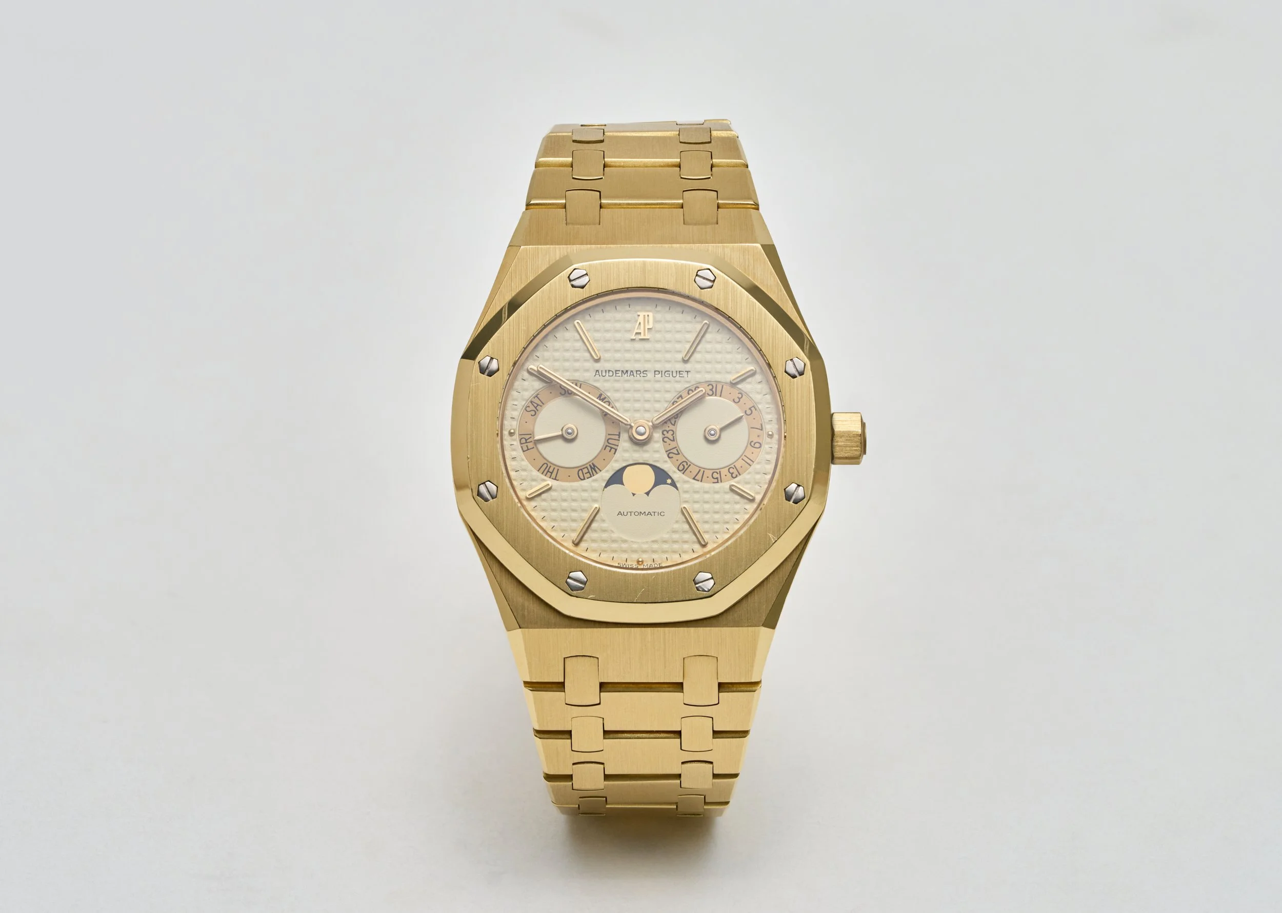 AP914 Audemars Piguet Royal Oak Day-Date Moonphase Yellow Gold 25594BA-1.jpg