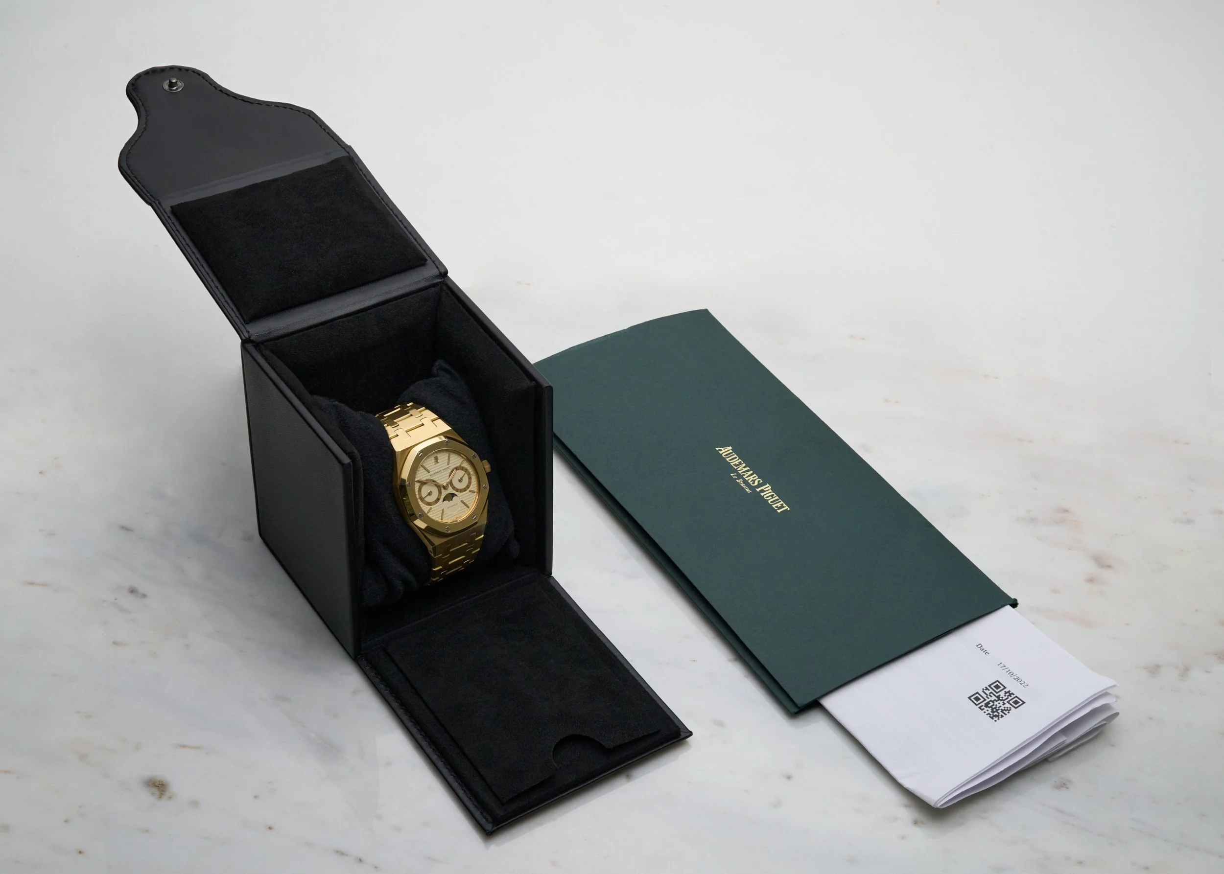 AP914 Audemars Piguet Royal Oak Day-Date Moonphase Yellow Gold 25594BA-6.jpg