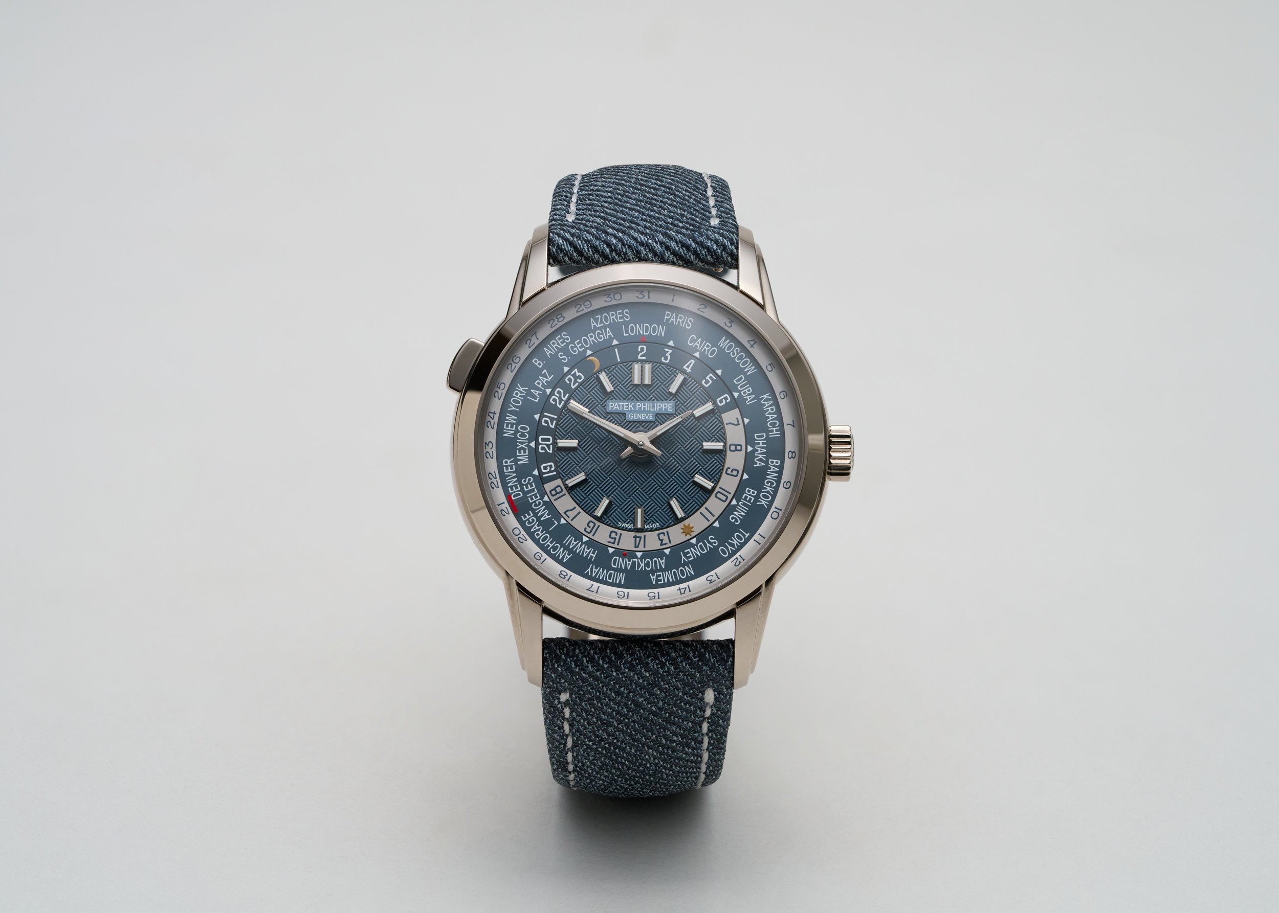 PP945 Patek Philippe Complications World Time 5330G-1.jpg