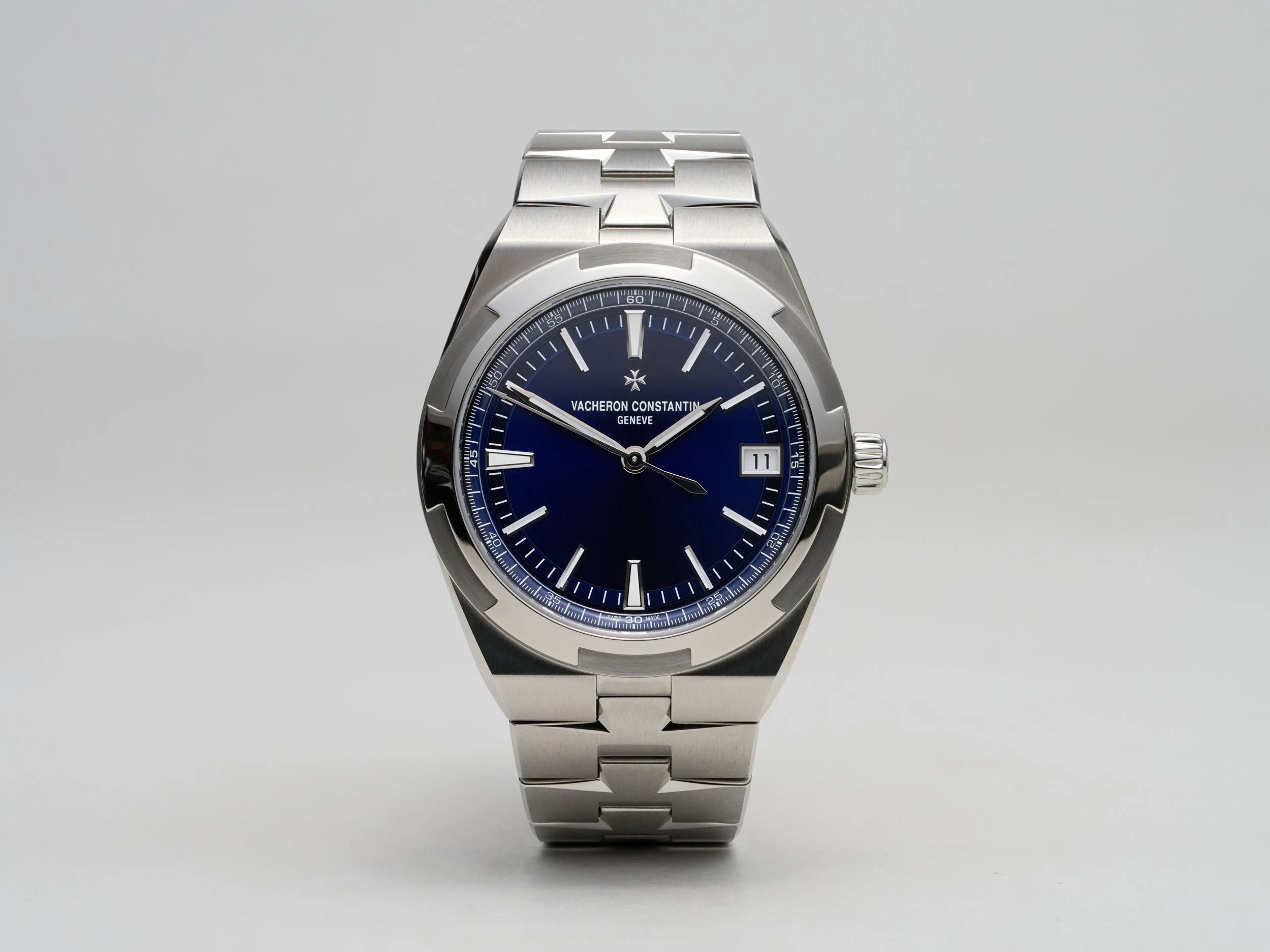 VC875 Vacheron Constantin Overseas Blue Dial 4520V-1.jpg