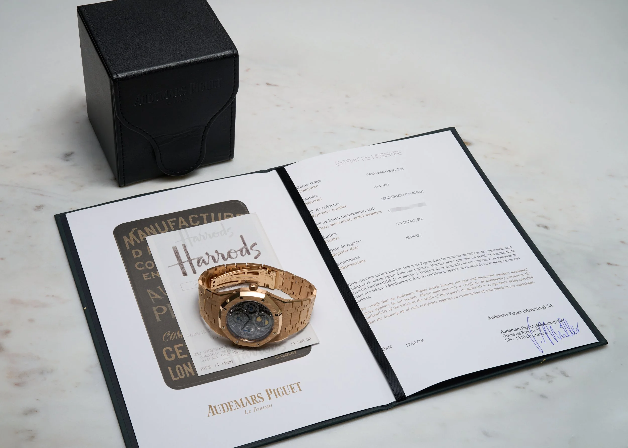 AP772_ 2 Audemars Piguet Royal Oak QP 25829OR-19.jpg