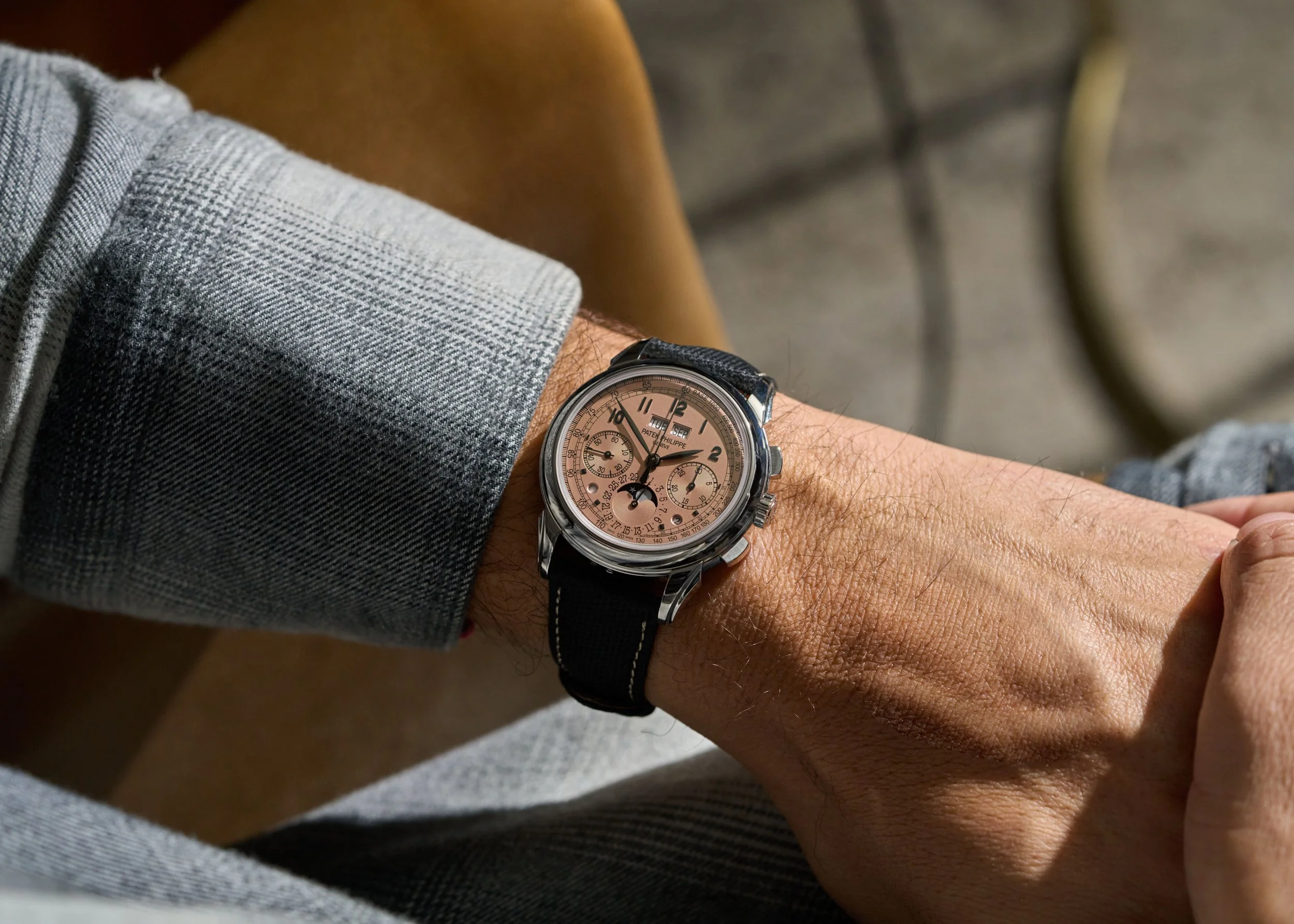 PP954 Pataek Phillipe 5270P Salmon Dial-15.jpg