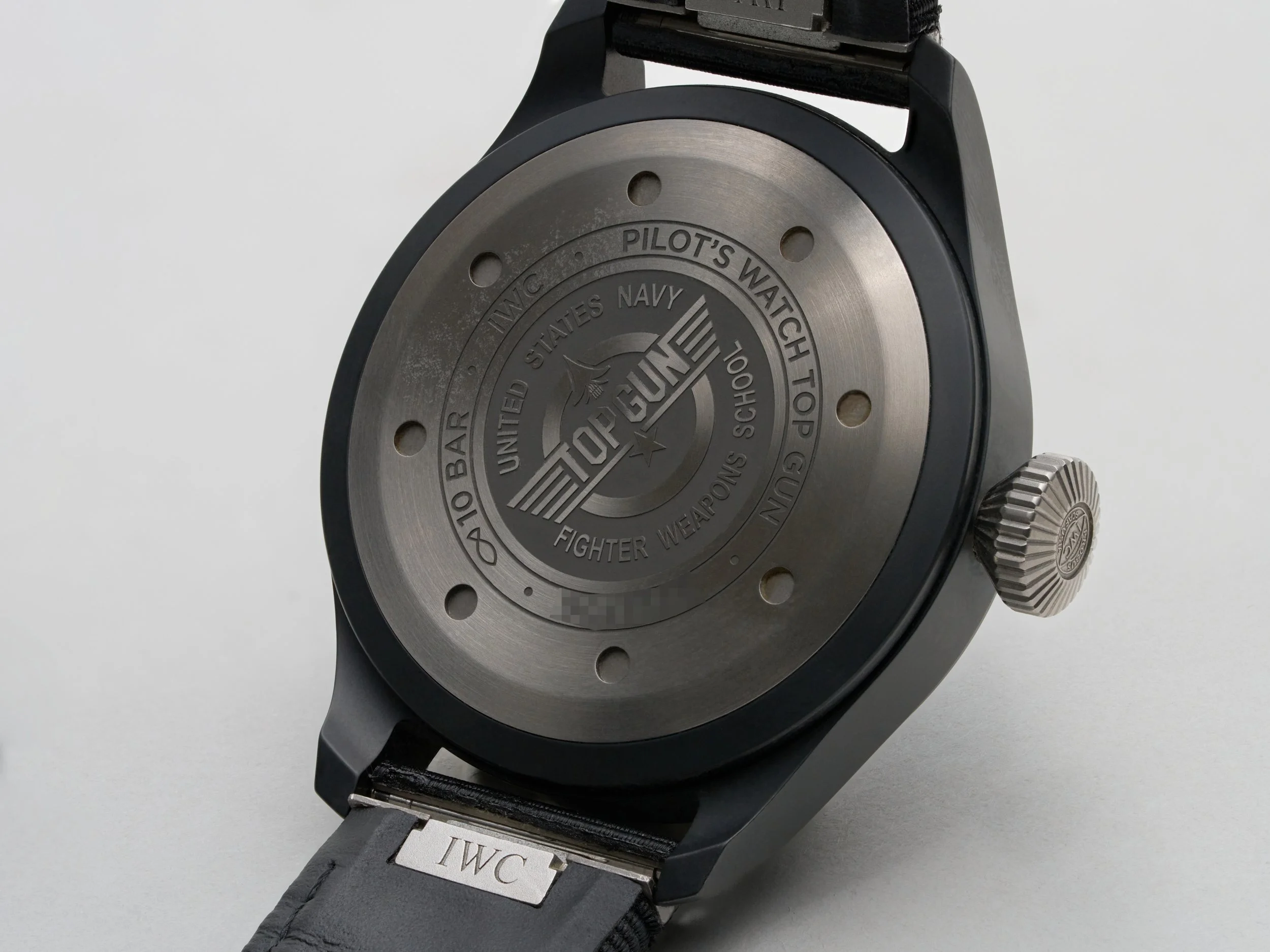 IW880 IWC Big Pilot Top Gun IW329801-5.jpg