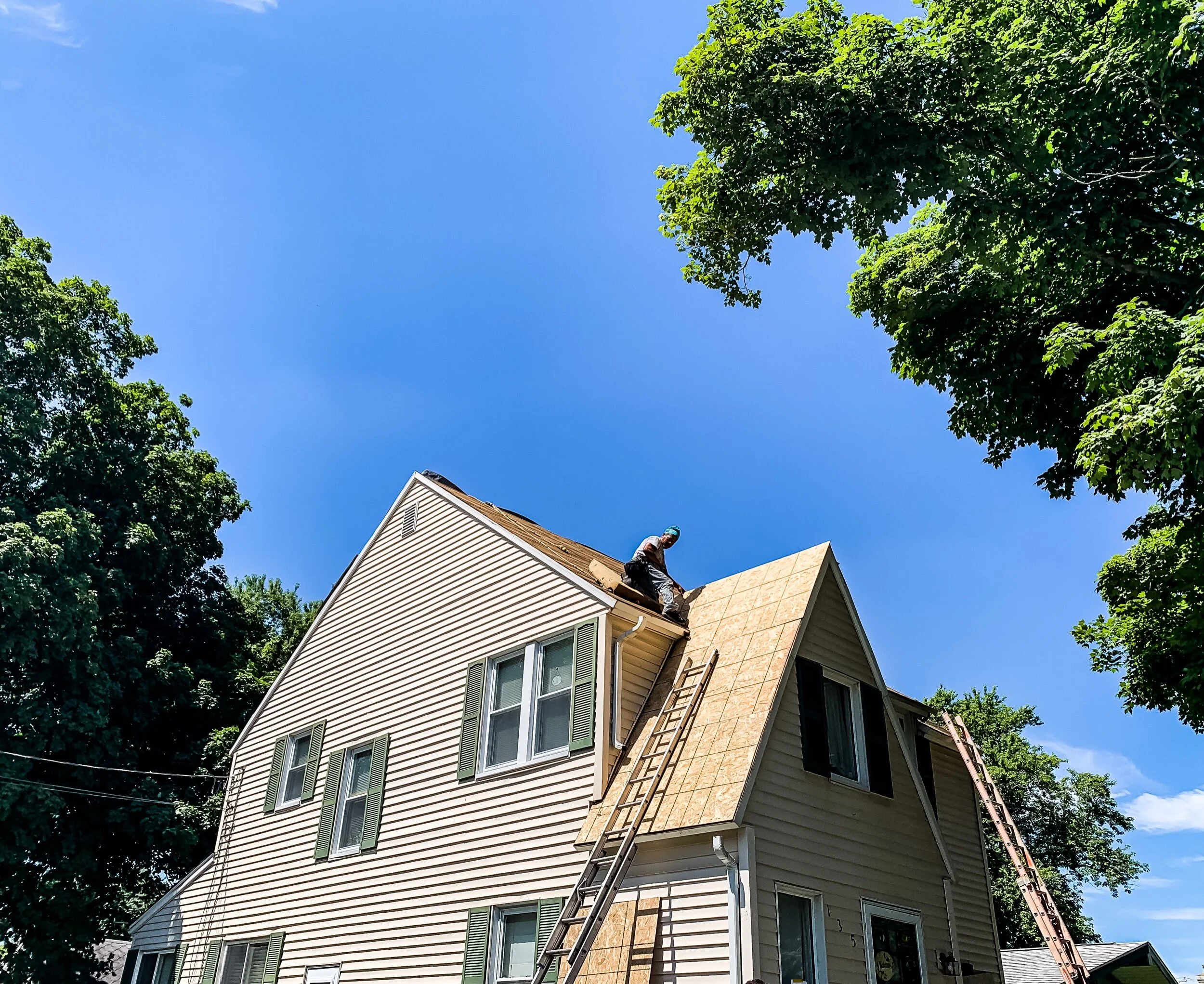 Roofing 2020 - High Pitch in Elkhart
