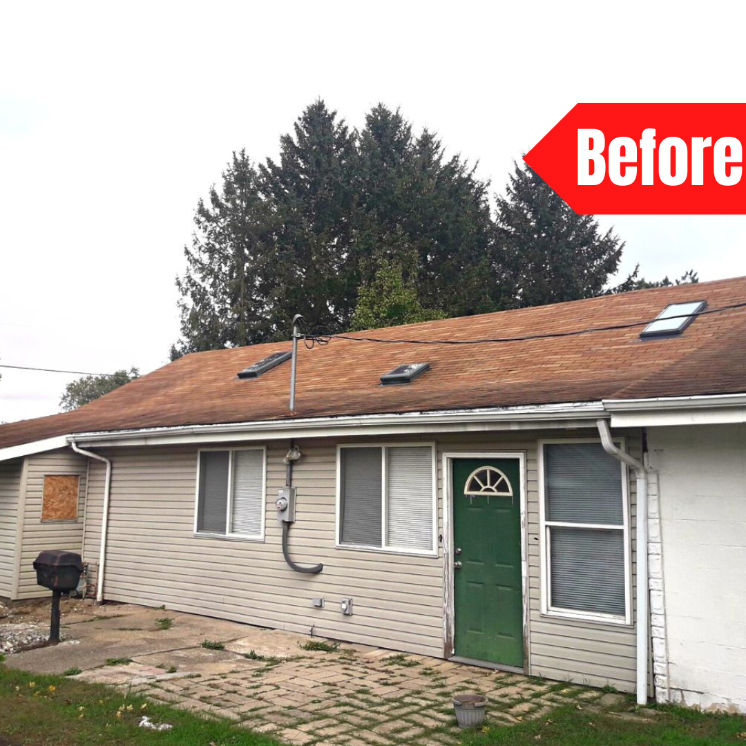 Roof+Replacement+And+Siding+IN+South +Bend+ Indiana+Kentworth+Before (2).png