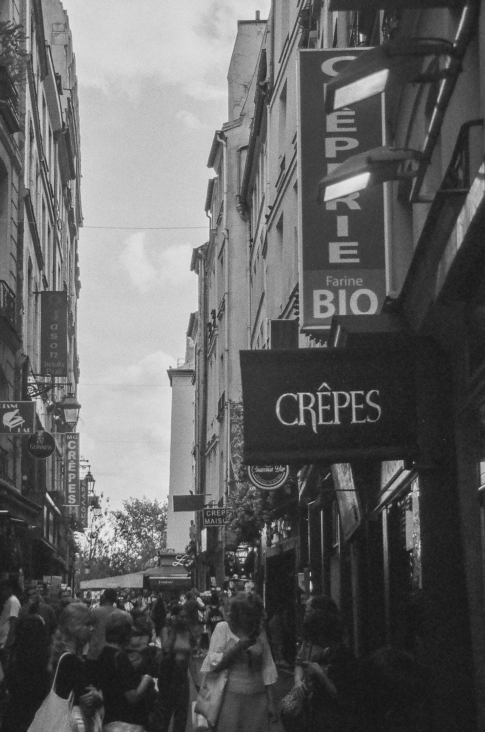 Paris35mm-DanielBell-15.jpg