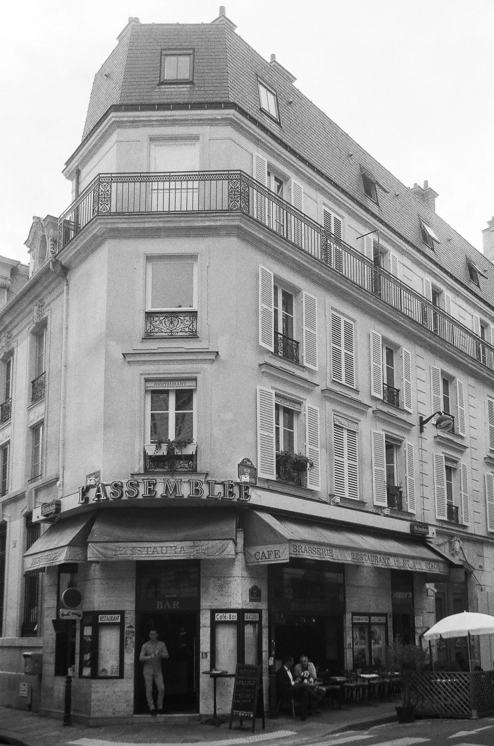 Paris35mm-DanielBell-21.jpg