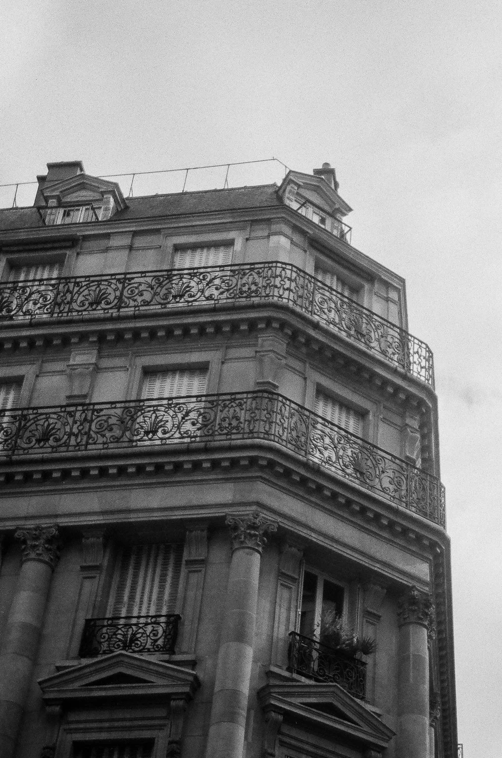 Paris35mm-DanielBell-22.jpg