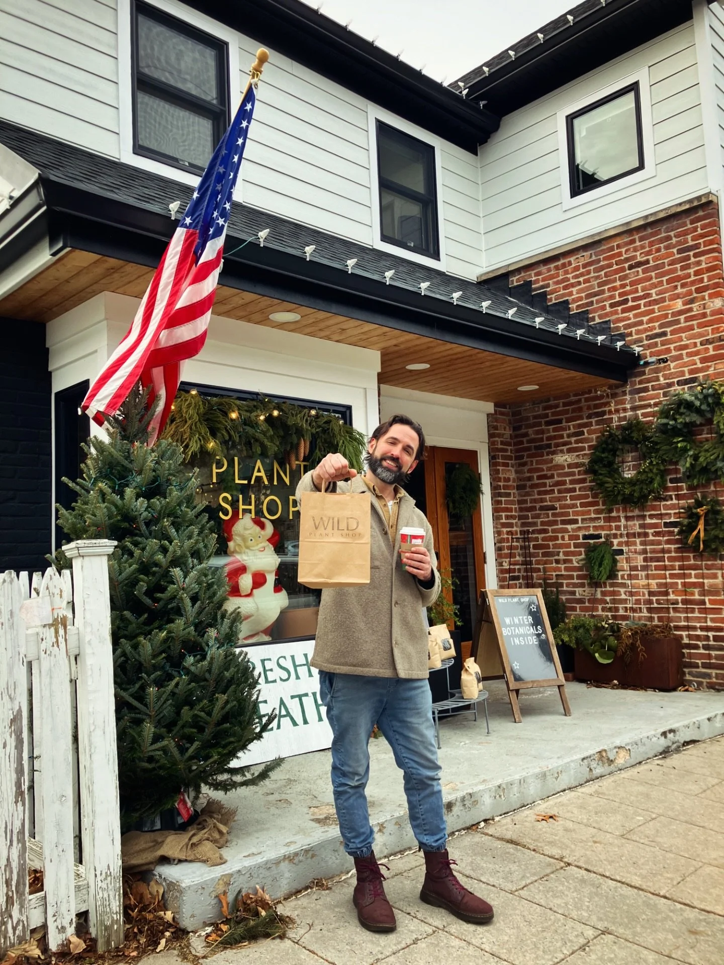 I&rsquo;m back open in Buffalo this weekend! 🌿 During the break, I stopped by @wild_portjeff down on Long Island. 💚 Always a favorite spot!