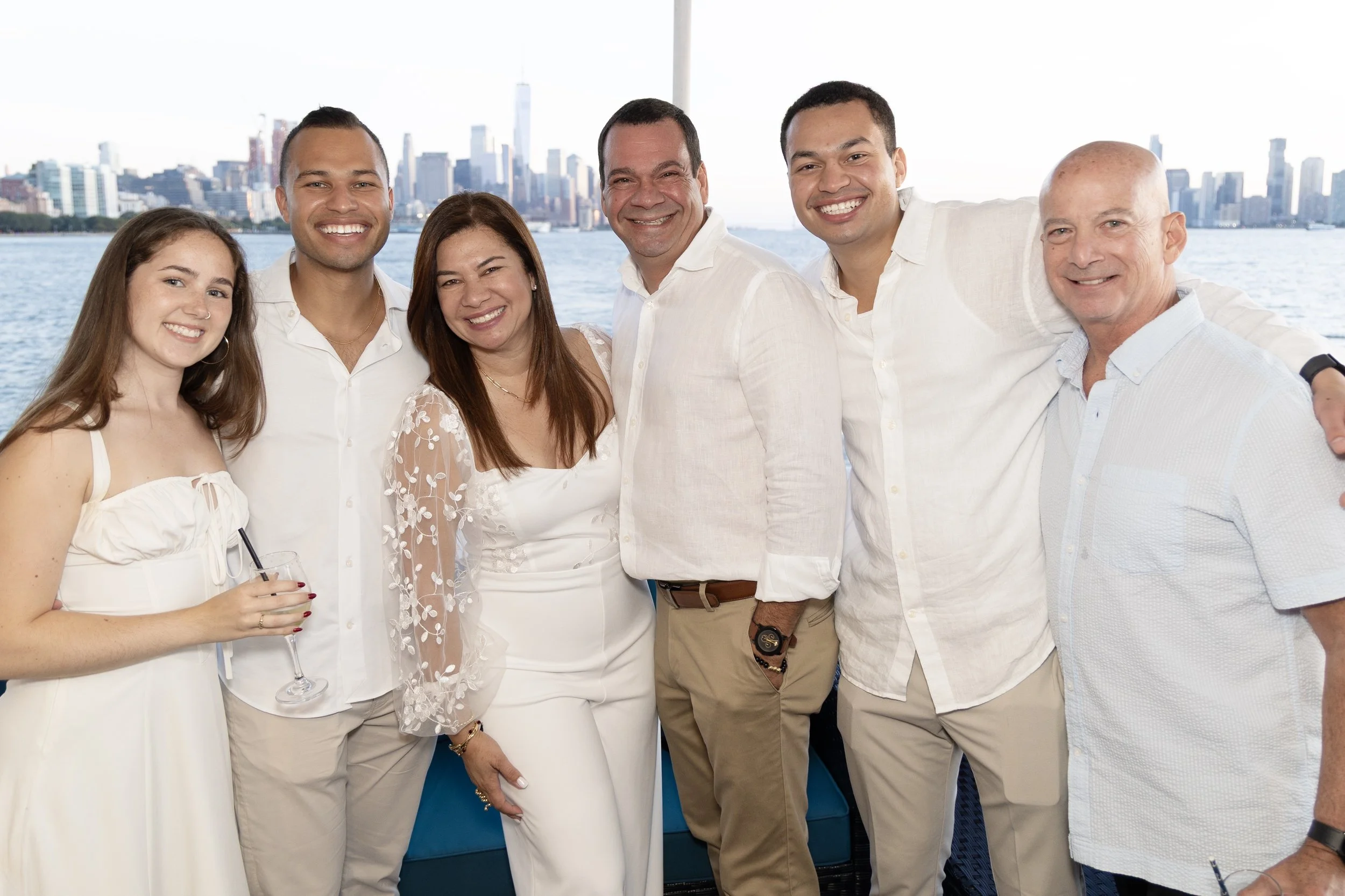LOLA.OSORIO_9.20.25_KEVIN.HERNANDEZ_1222.jpeg