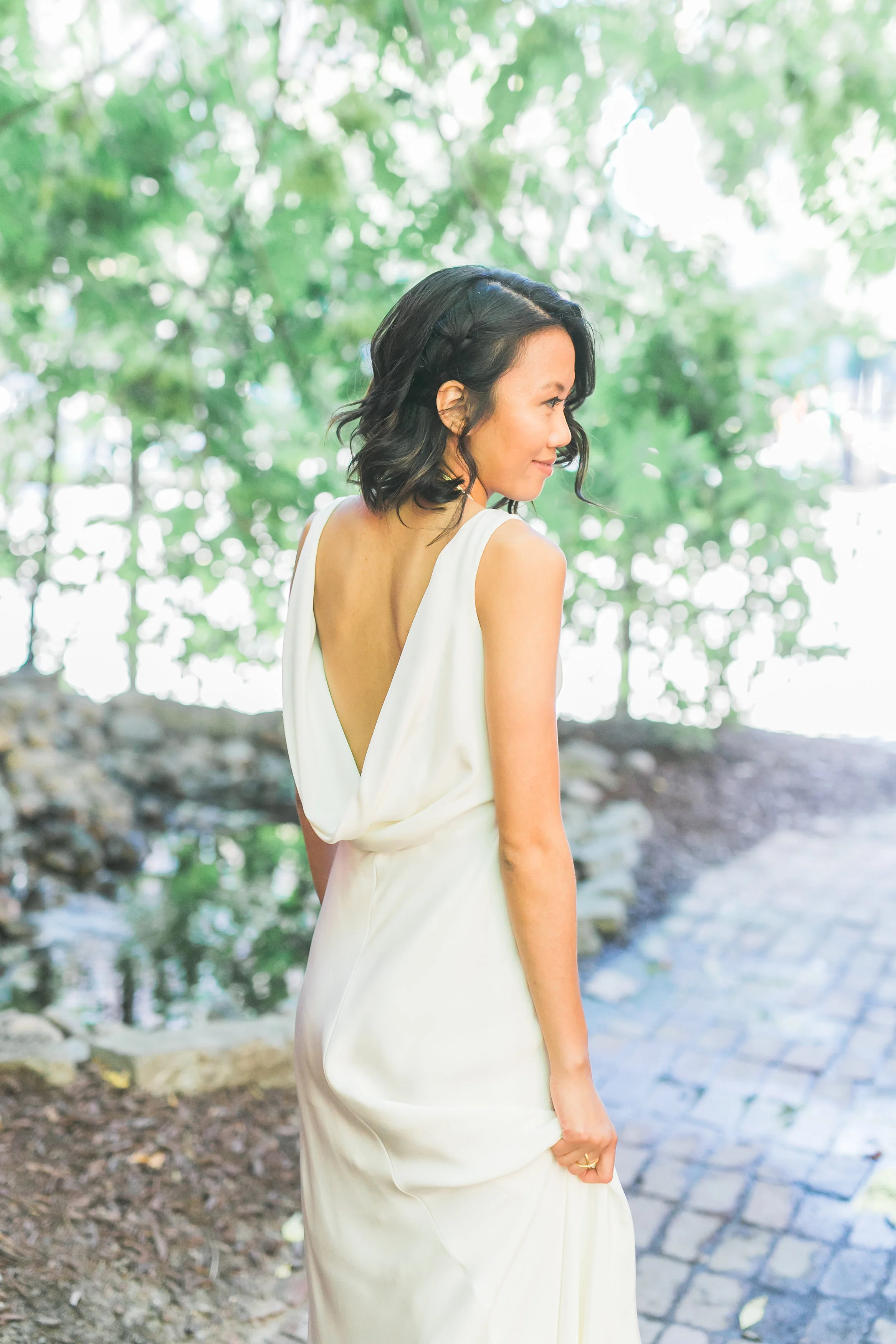 backless