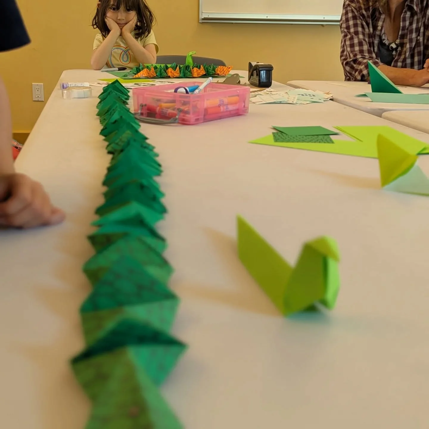 So much fun in Origami class with @jenniferlindermanart