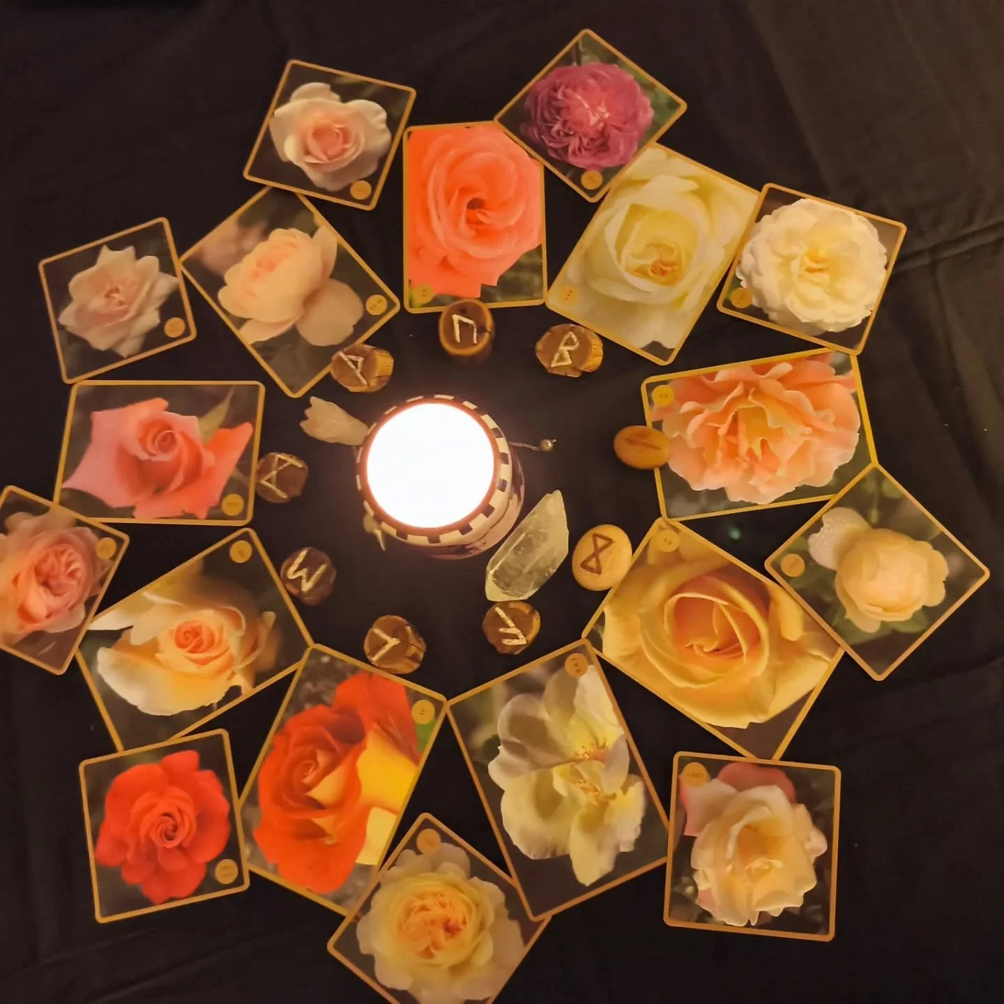 If you are interested in house healings and blessing rituals and ceremonies, house history and shifting old patterns and stuck energies in a building or space, then read my latest case study on Substack..Link in Bio.
I'm available for weekend house