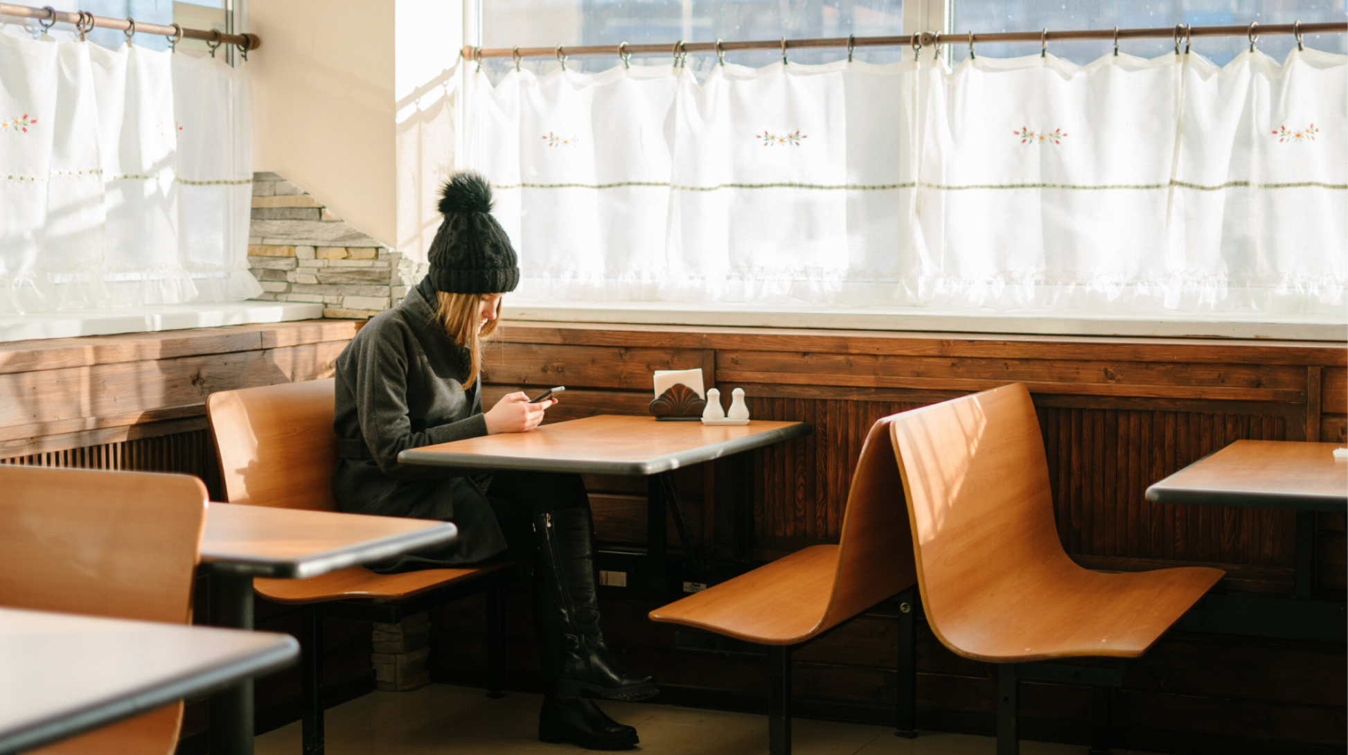 S4E1 - Logging Off for Lent: 10 Tips On Giving Up Tech. Or Not.