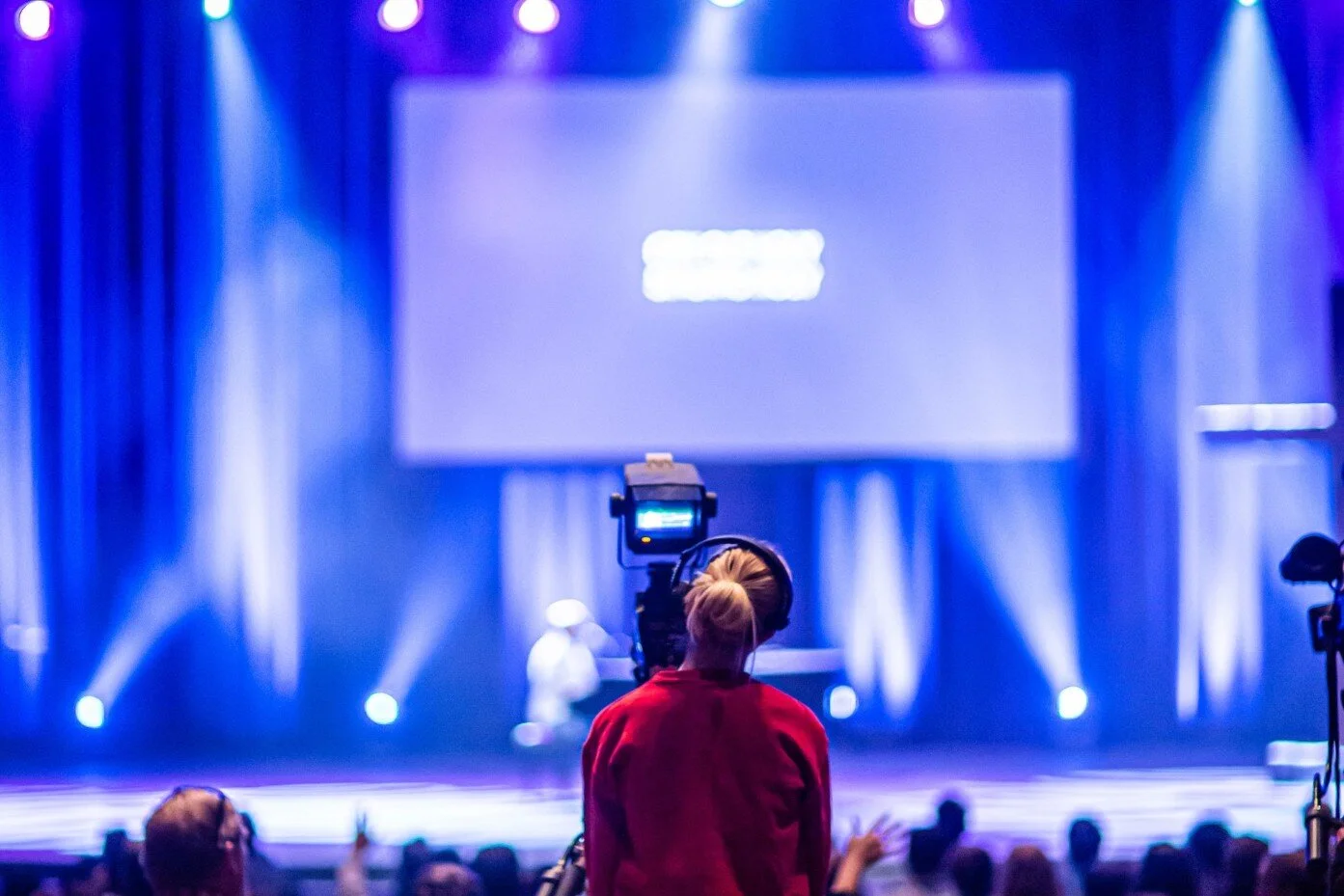S4E4 - Watching or Worshiping? Digital Platforms Can Make or Break Your Online Church