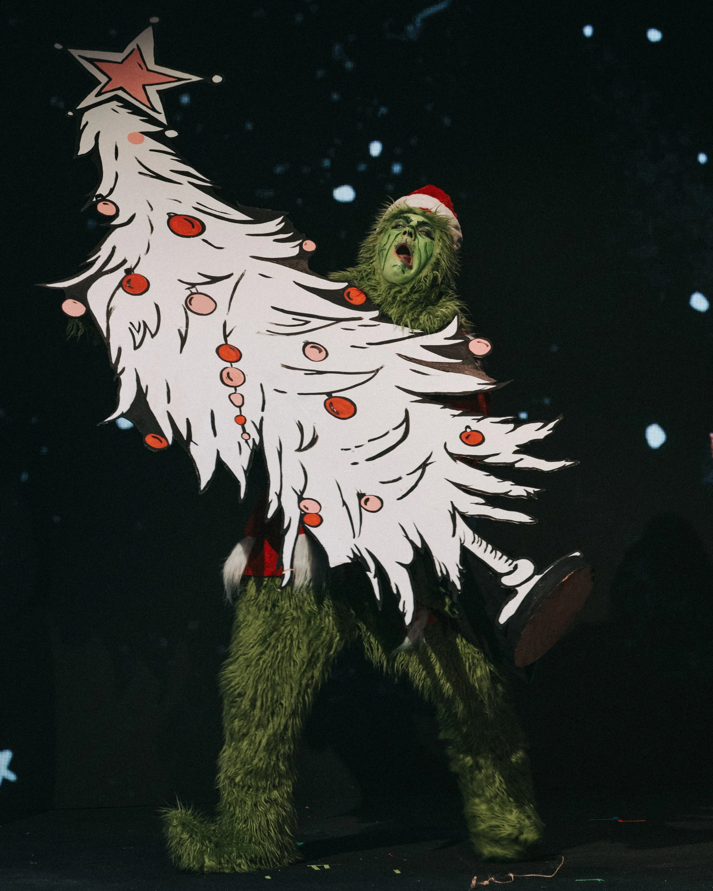 GRINCH-NIGHTONE-14.jpg