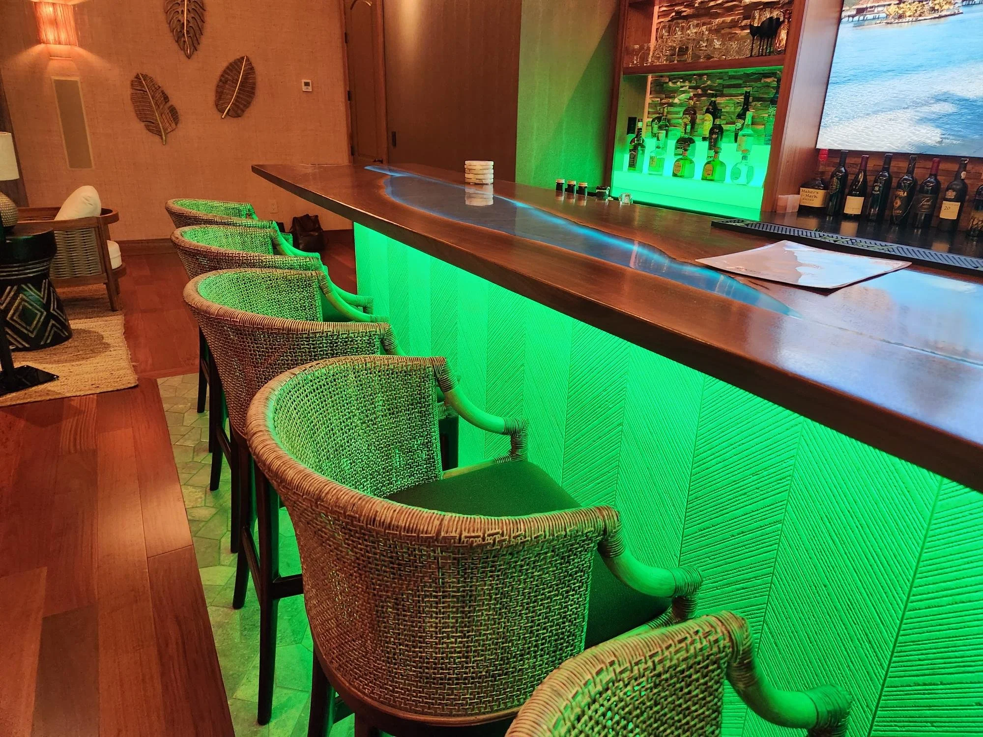 Color changing bar front