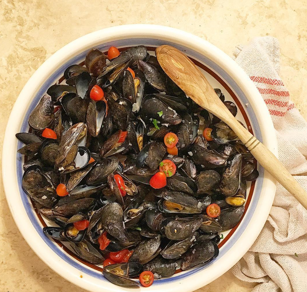 Mussels “a la fare la scarpetta”