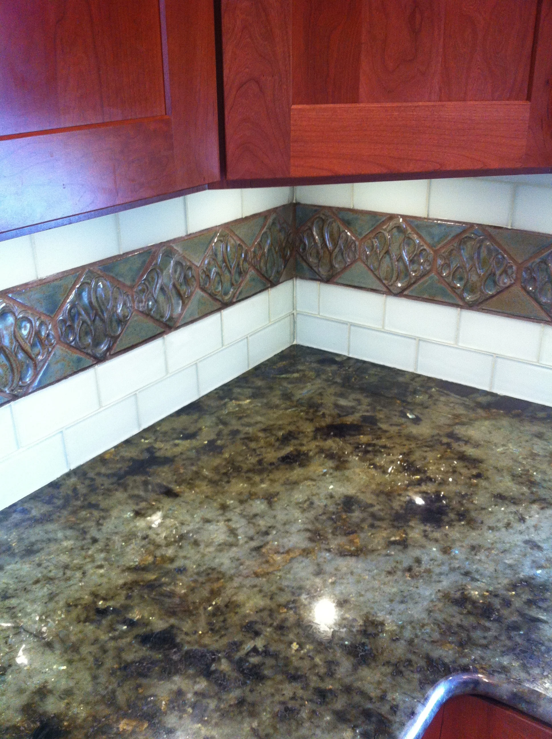 Custom designed stripe in 3x6 glass field