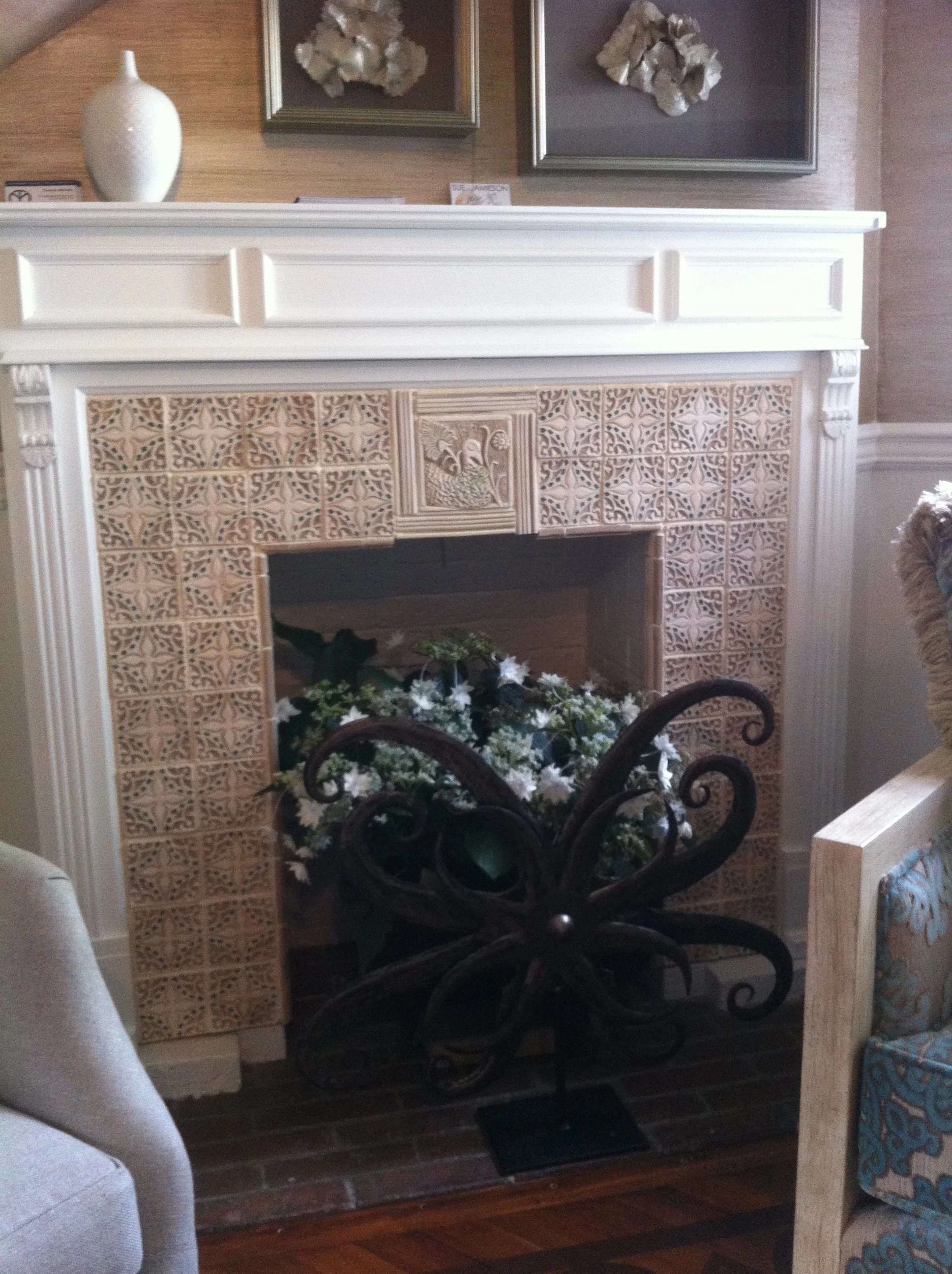 Mansion in May fireplace, Glynallyn, 2012 (Tudor-style mansion)
